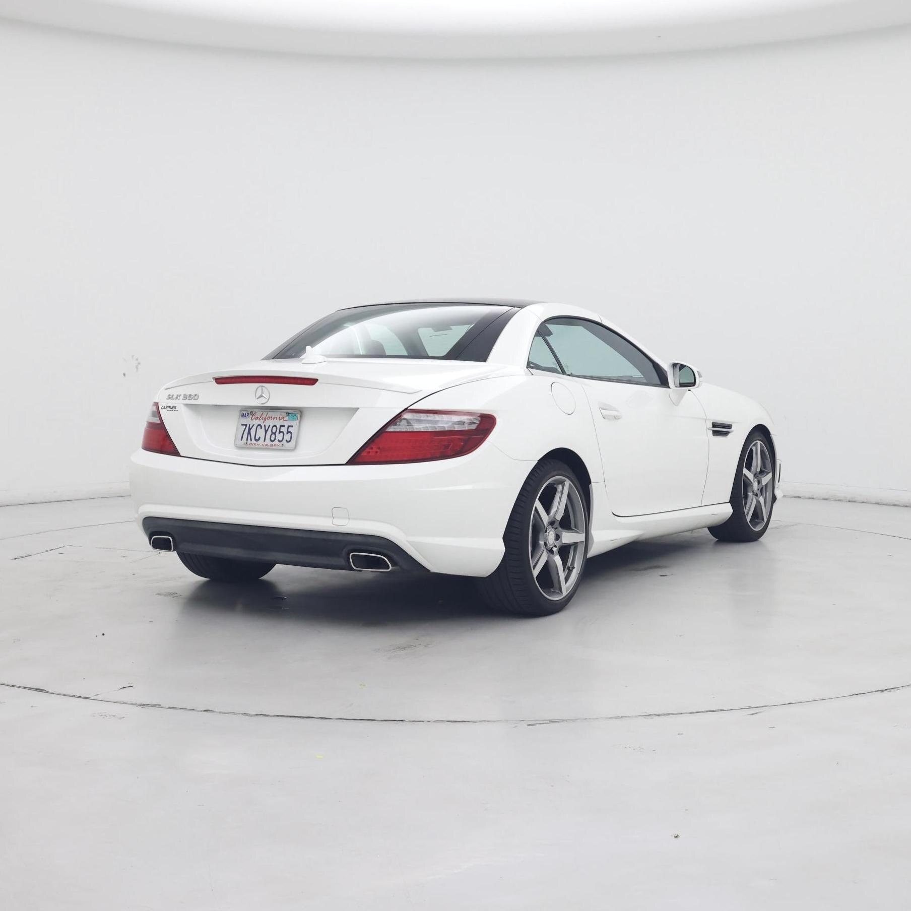 Thumbnail: 2015 Mercedes-Benz SLK - 8