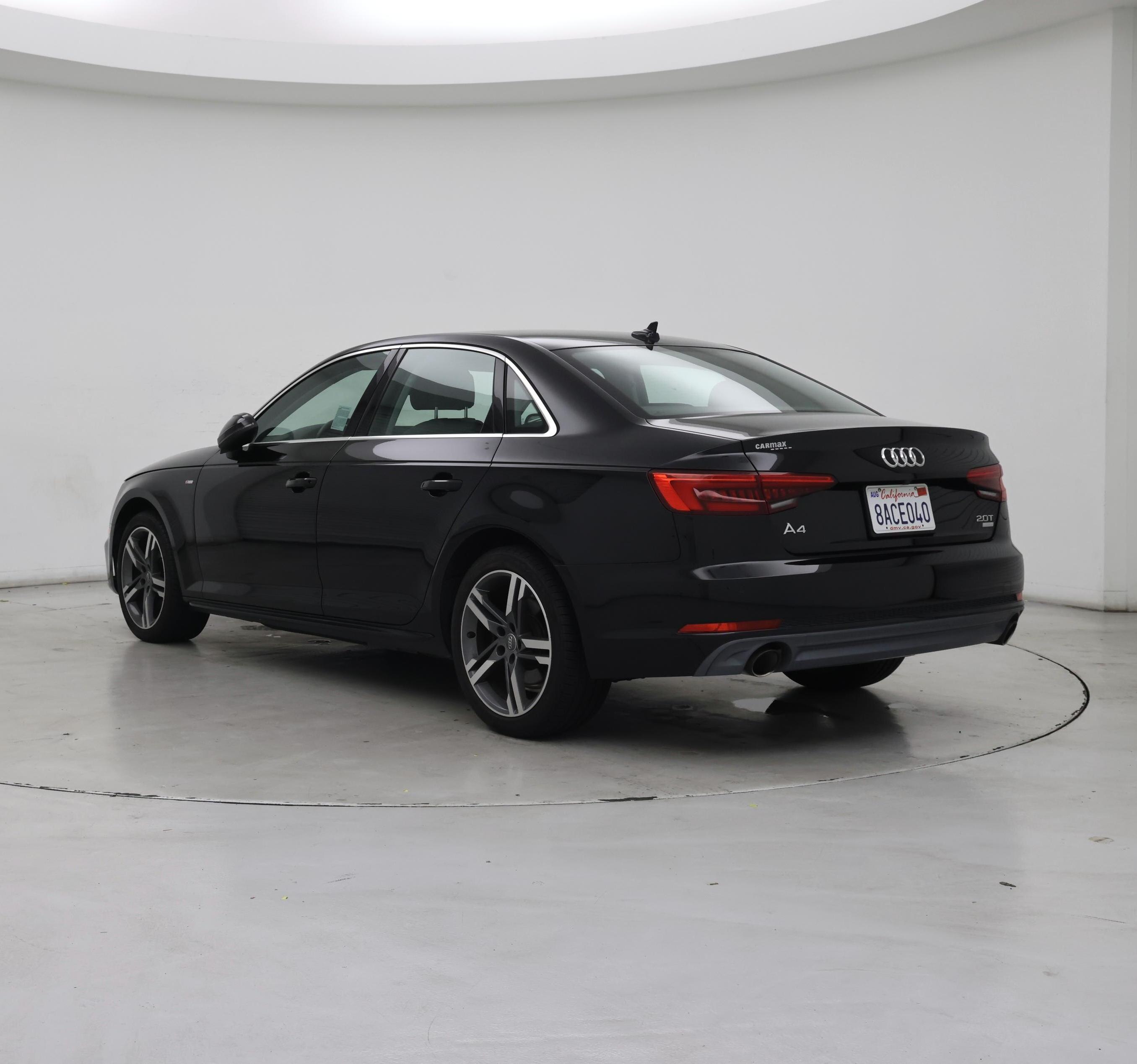 Thumbnail: 2017 Audi A4 - 2