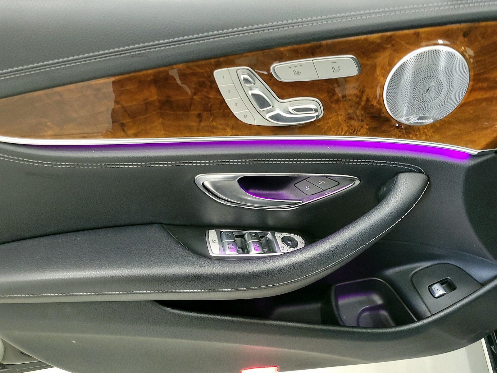 2018 Mercedes-Benz E-Class E300 - Photo 13