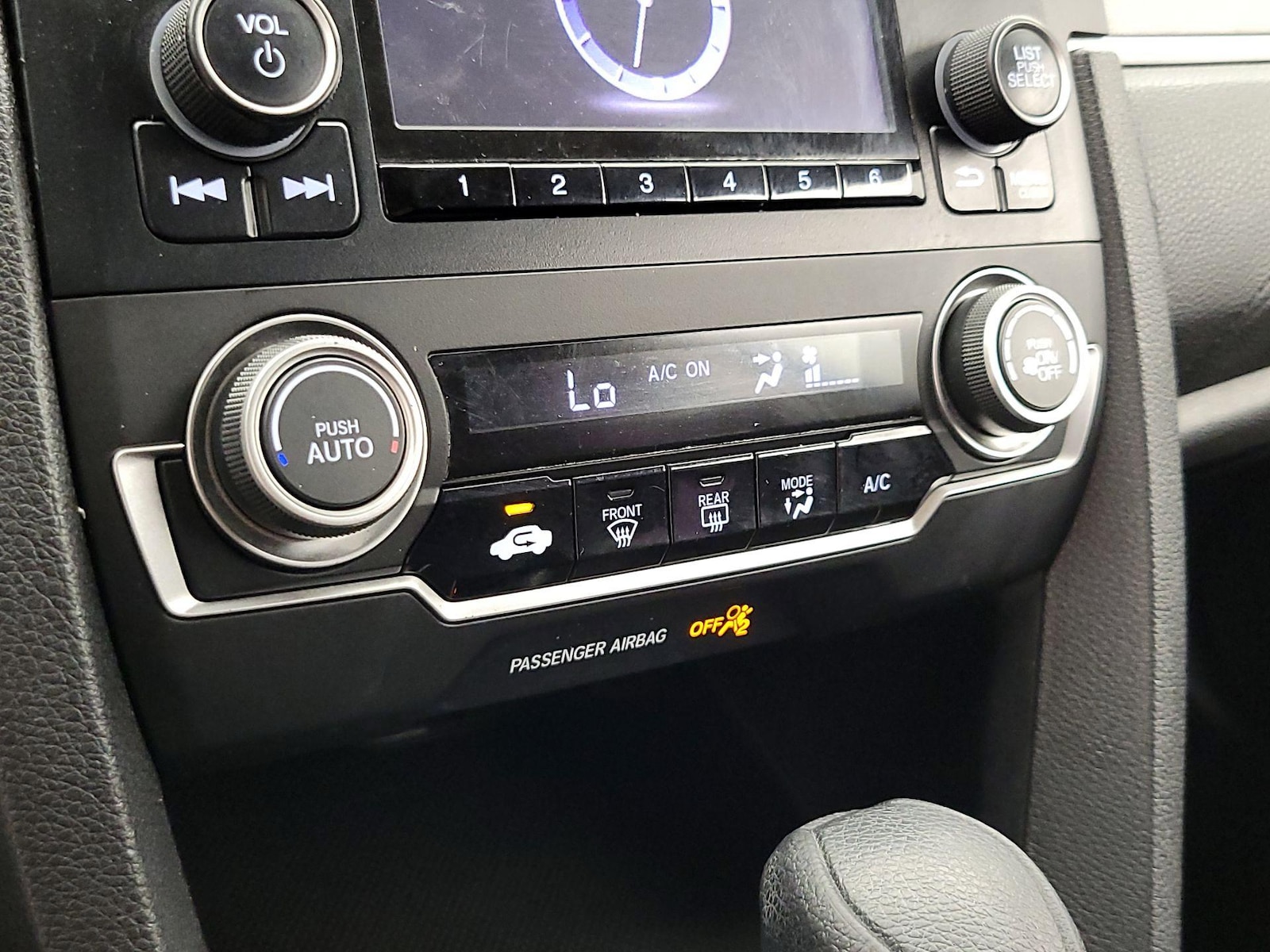 2016 Honda Civic LX - Photo 17
