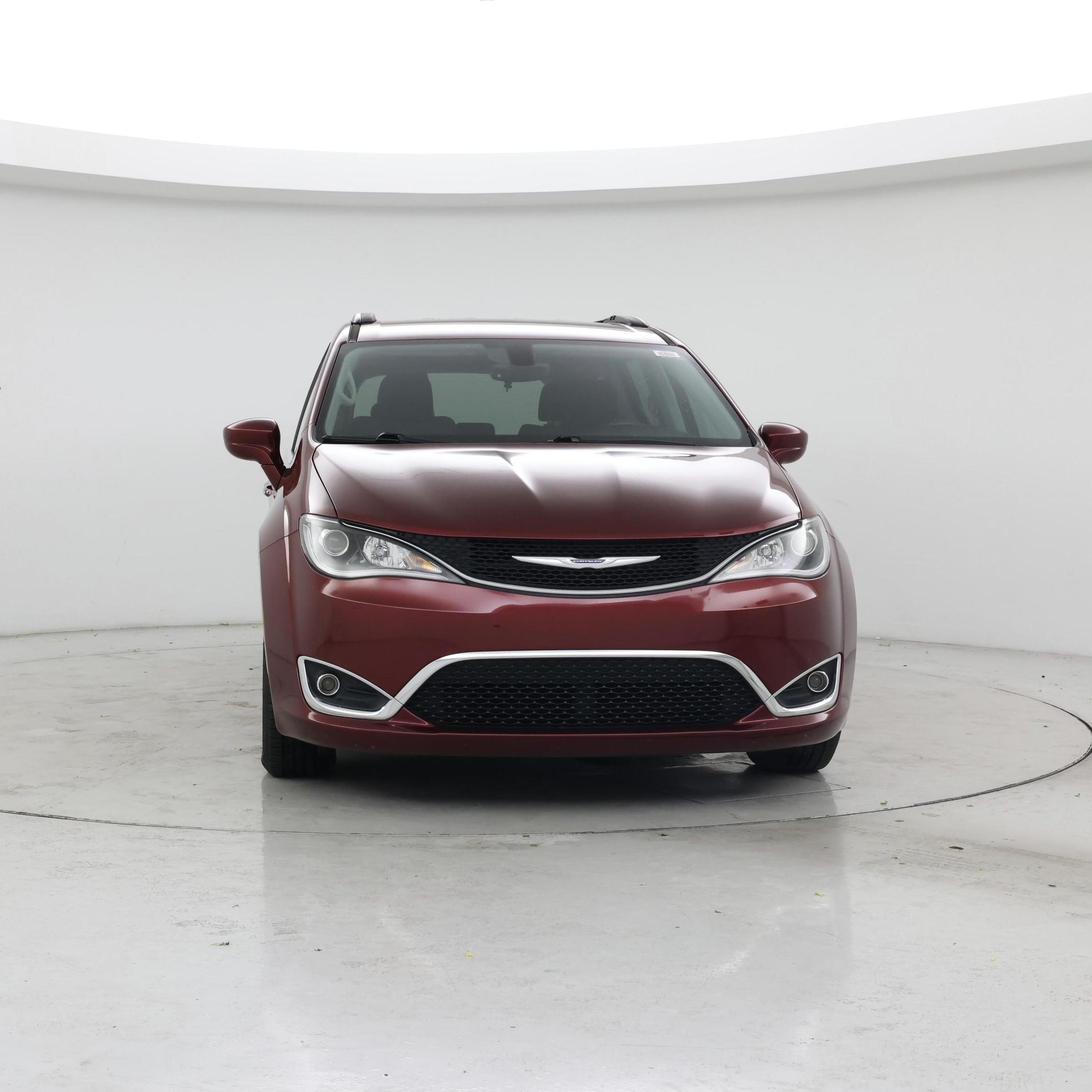 Thumbnail: 2019 Chrysler Pacifica - 5