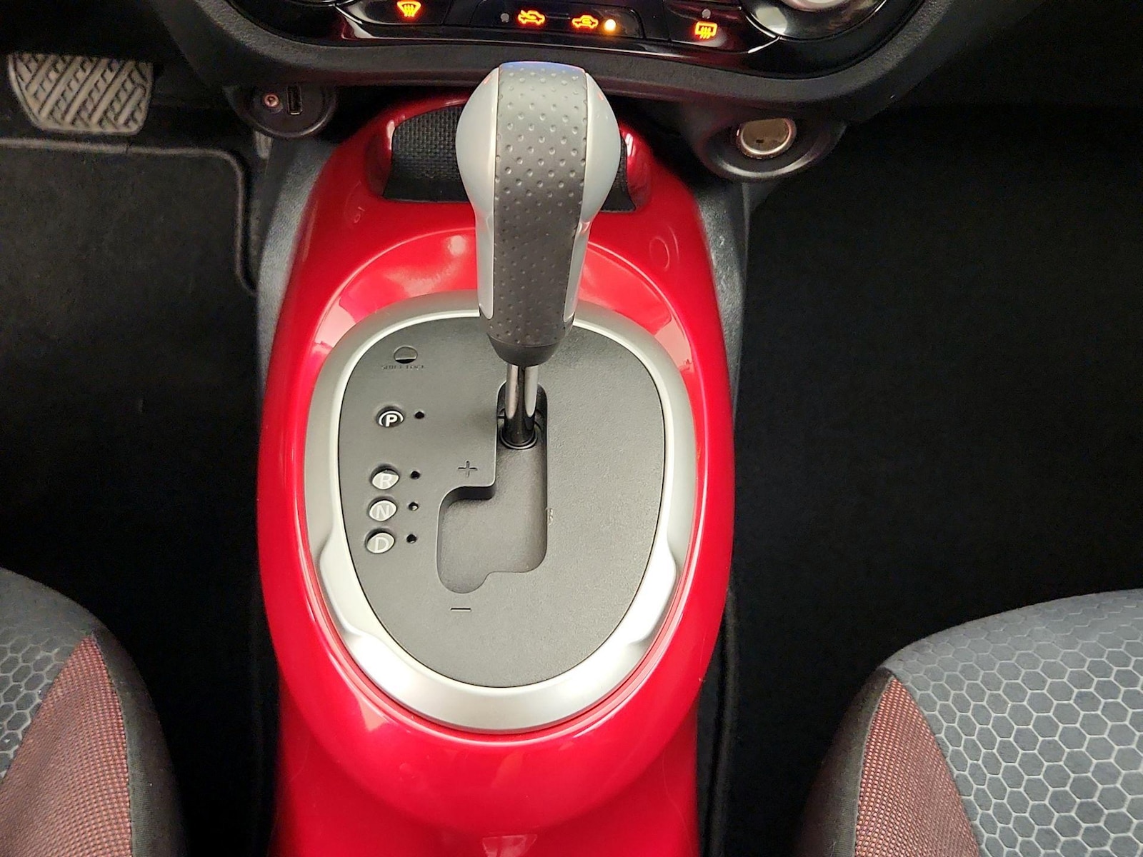 2015 Nissan JUKE SV - Photo 19