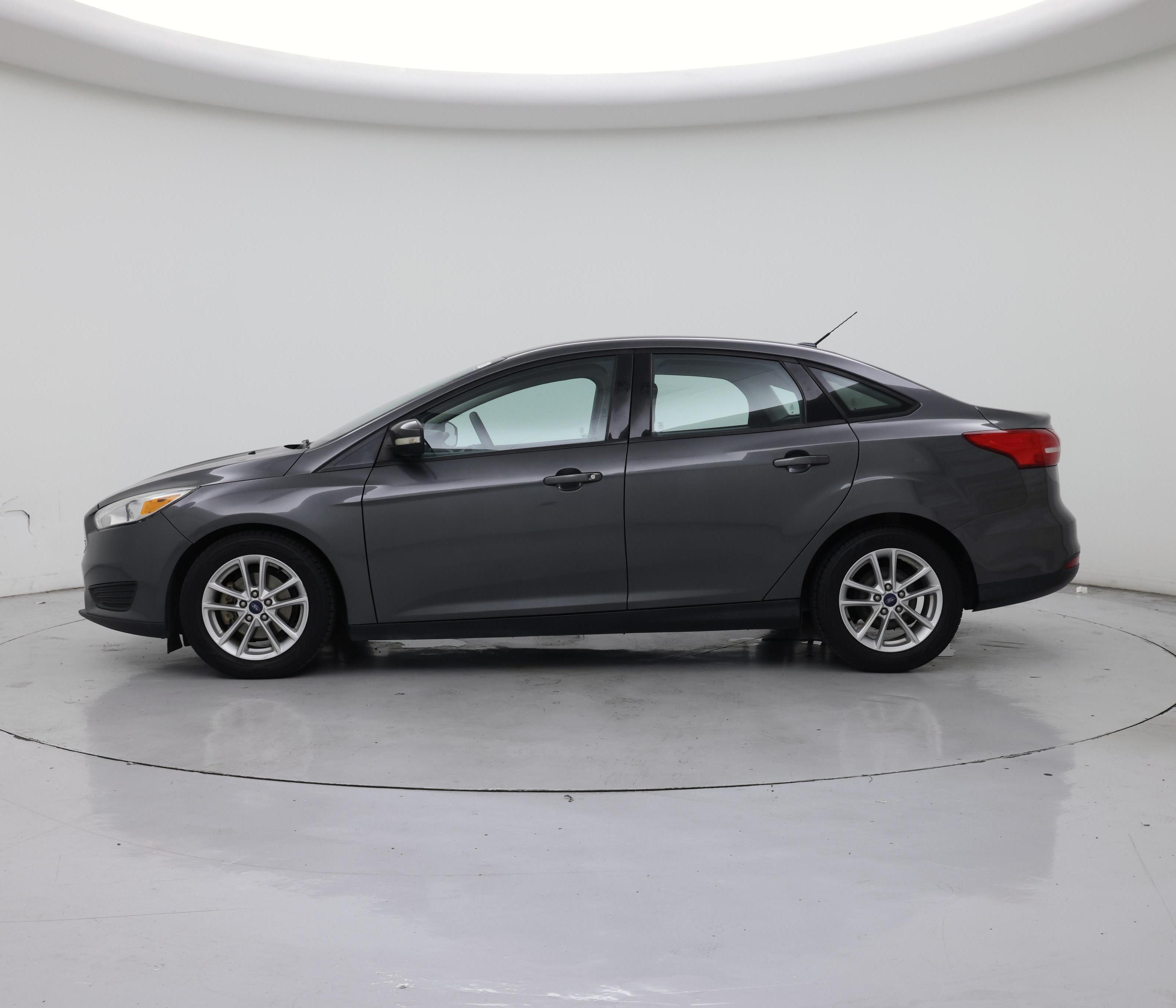 Thumbnail: 2017 Ford Focus - 3