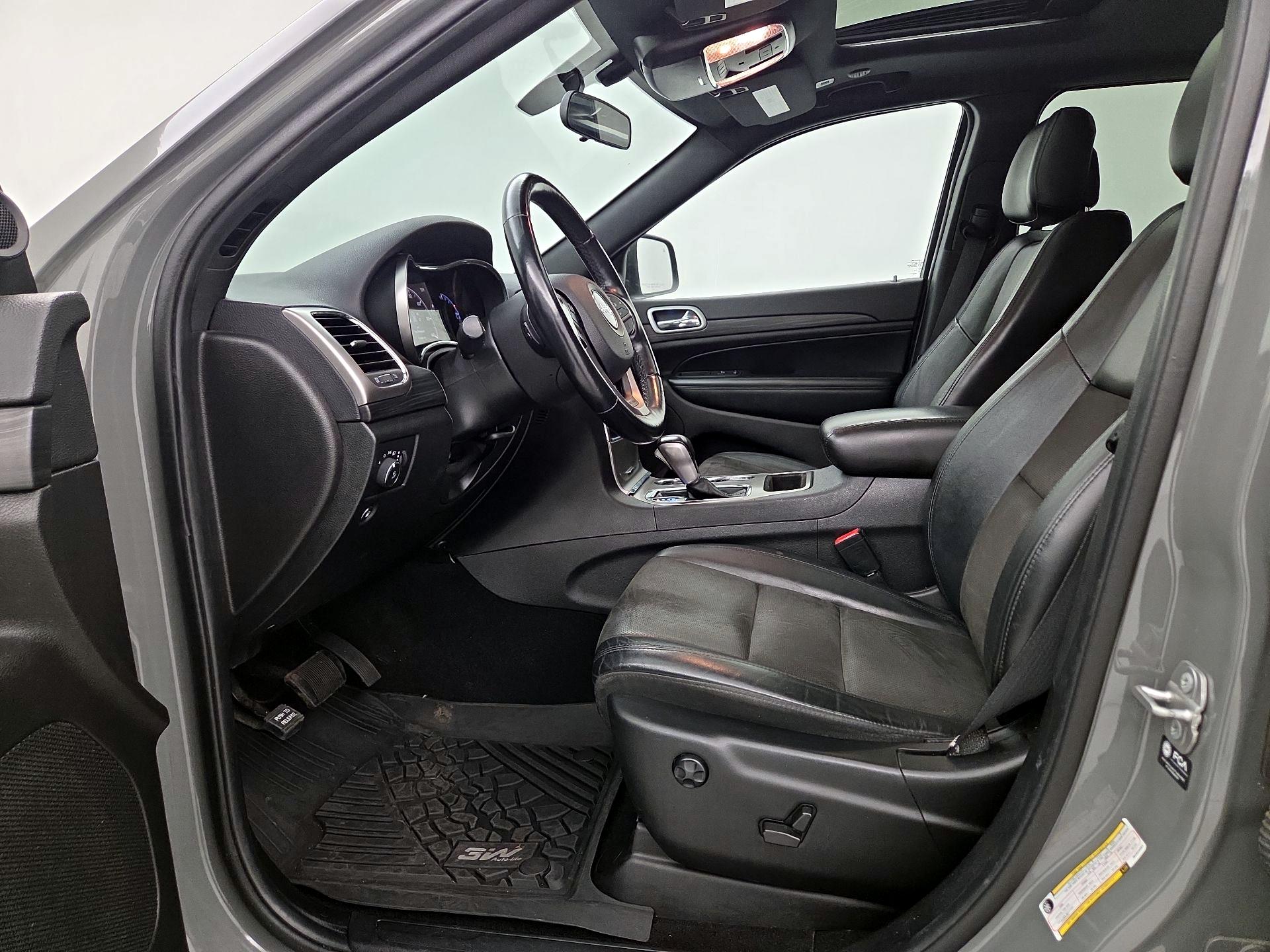 Thumbnail: 2021 Jeep Grand Cherokee - 11