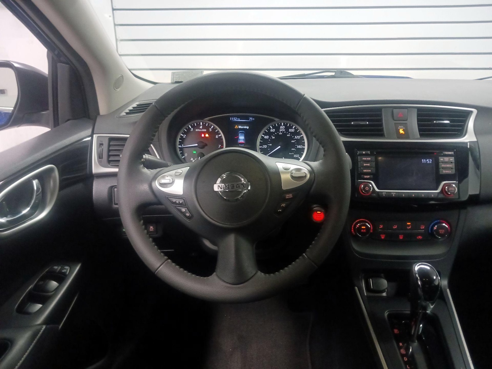 2017 Nissan Sentra SV - Photo 9