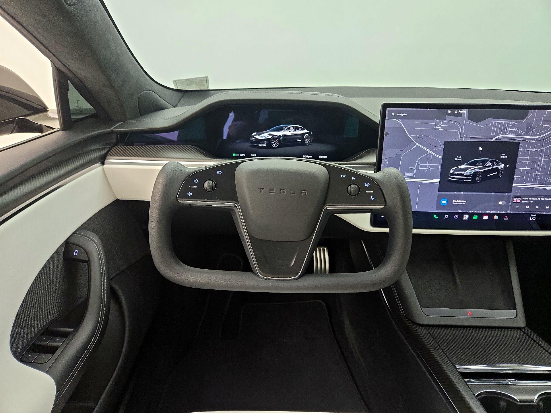Thumbnail: 2023 Tesla Model S - 10