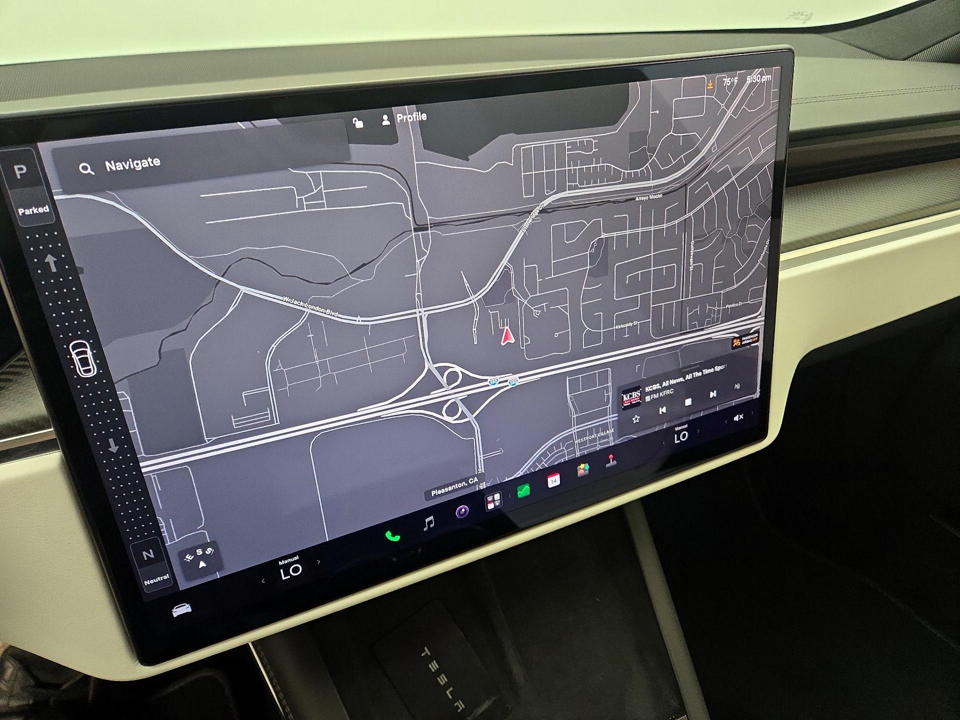 Thumbnail: 2023 Tesla Model S - 13