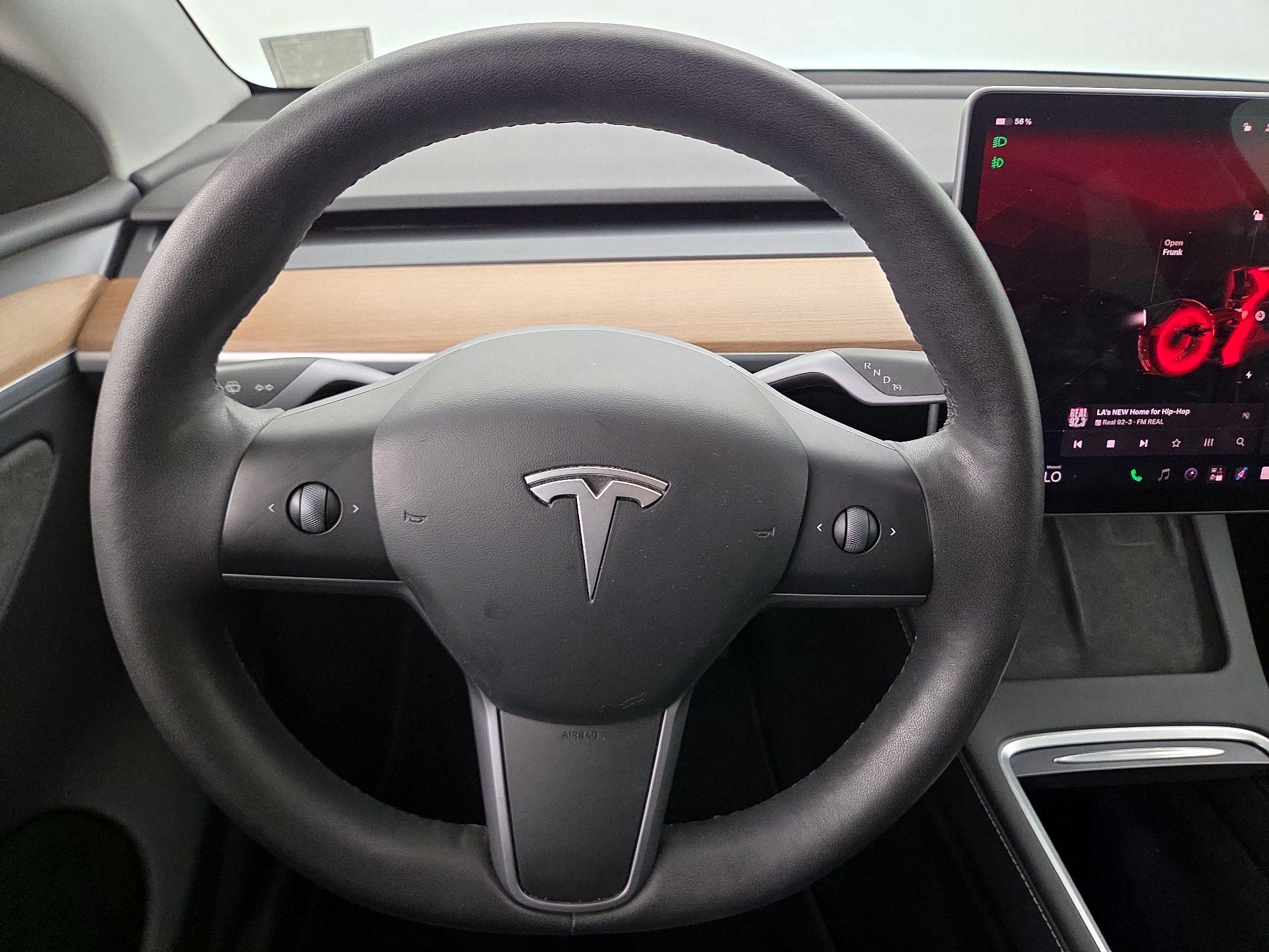 Thumbnail: 2023 Tesla Model Y - 10