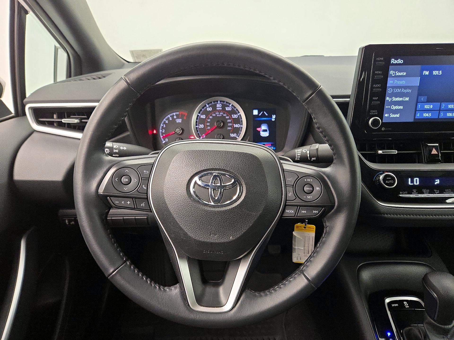 Thumbnail: 2022 Toyota Corolla - 10
