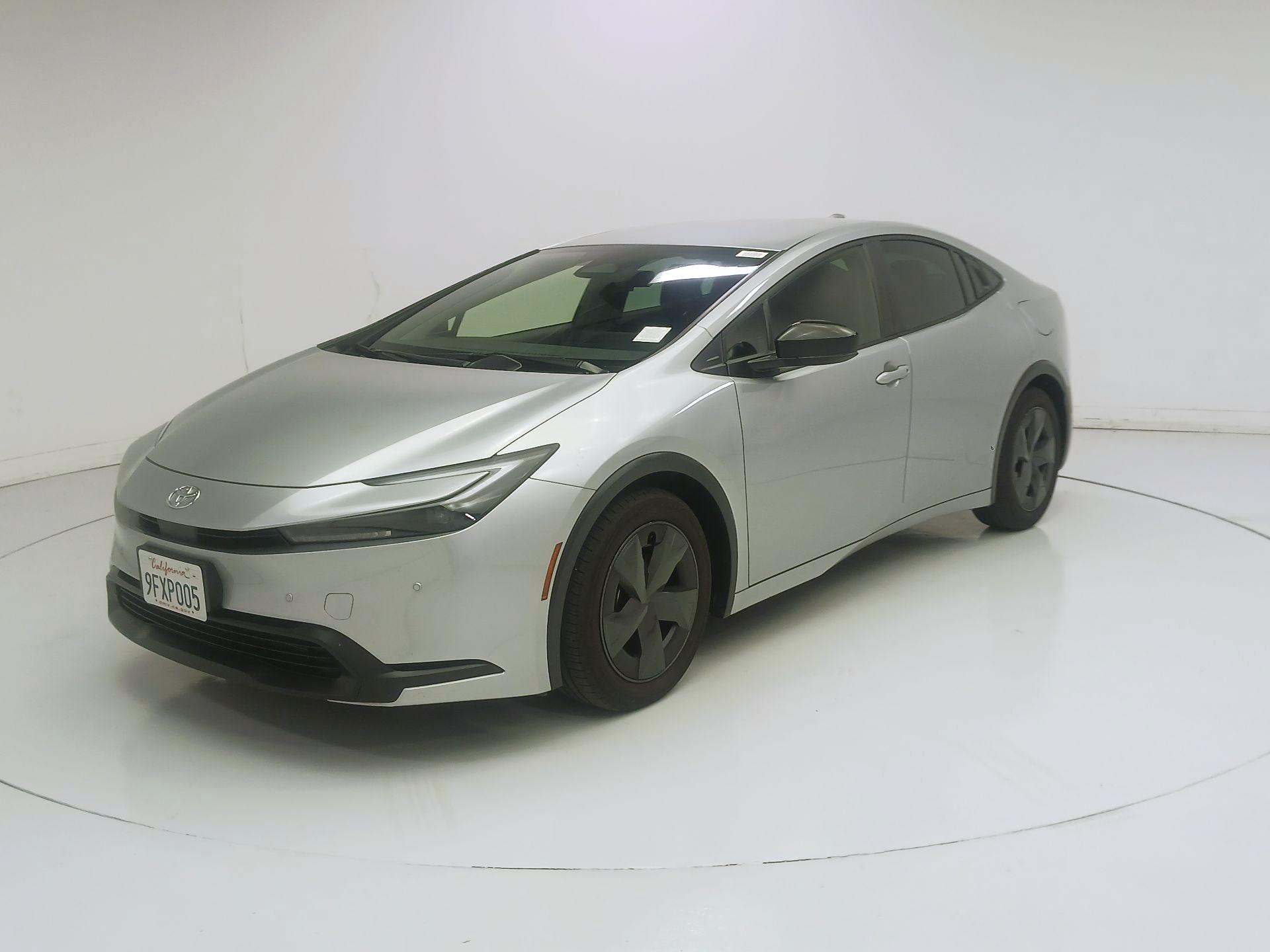 Thumbnail: 2023 Toyota Prius - 3