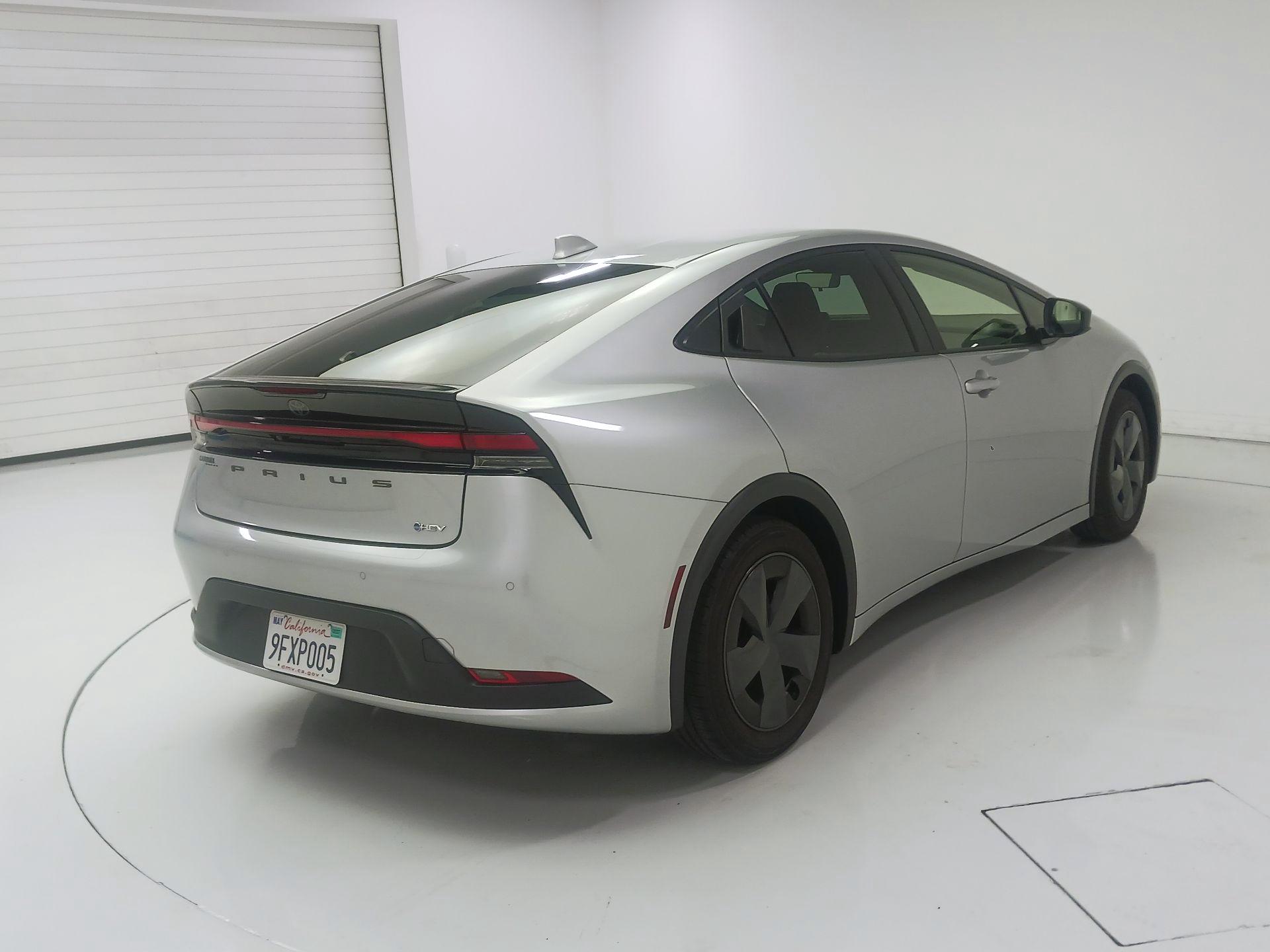 Thumbnail: 2023 Toyota Prius - 5