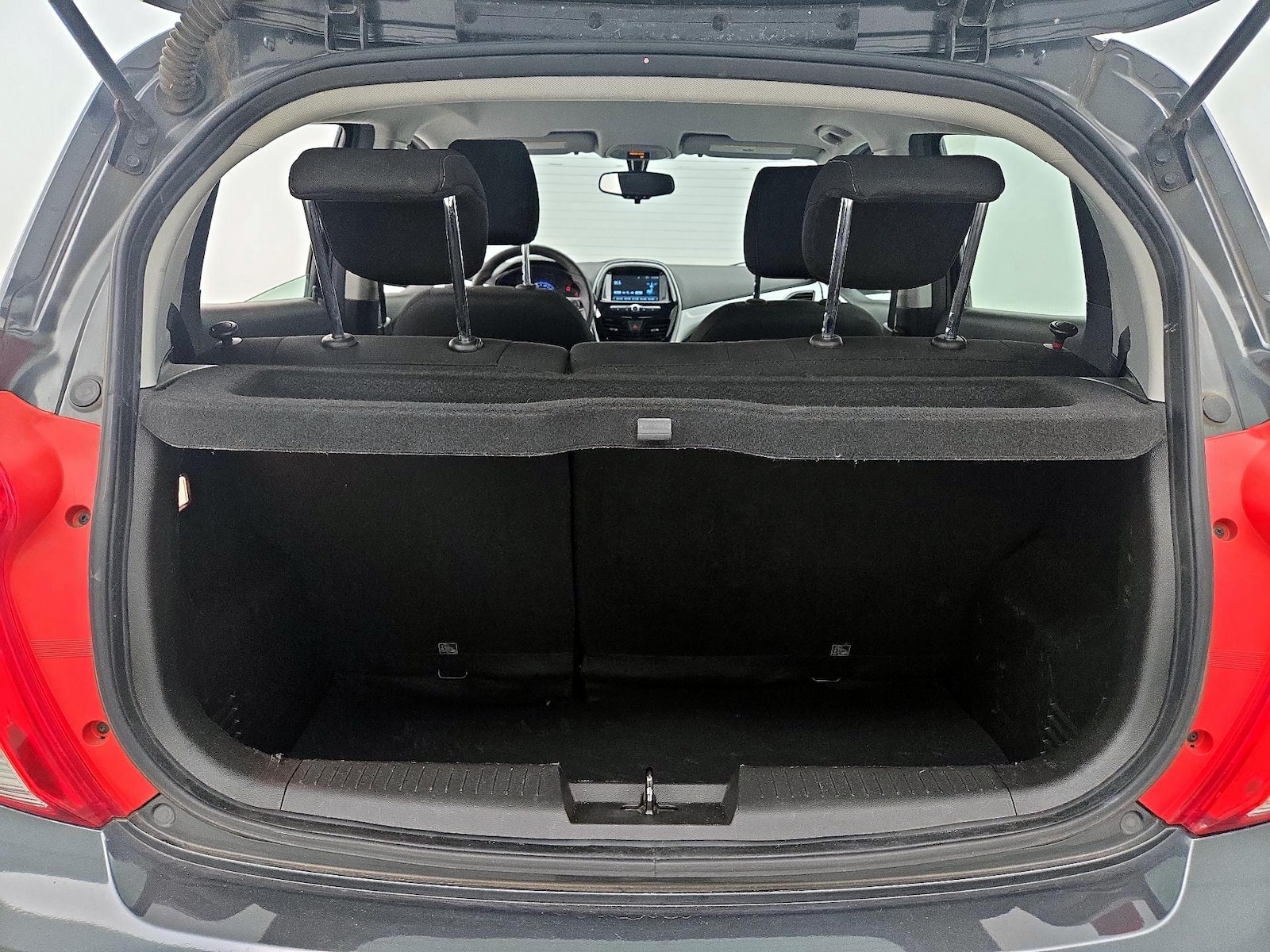 2018 Chevrolet Spark 1LT - Photo 21