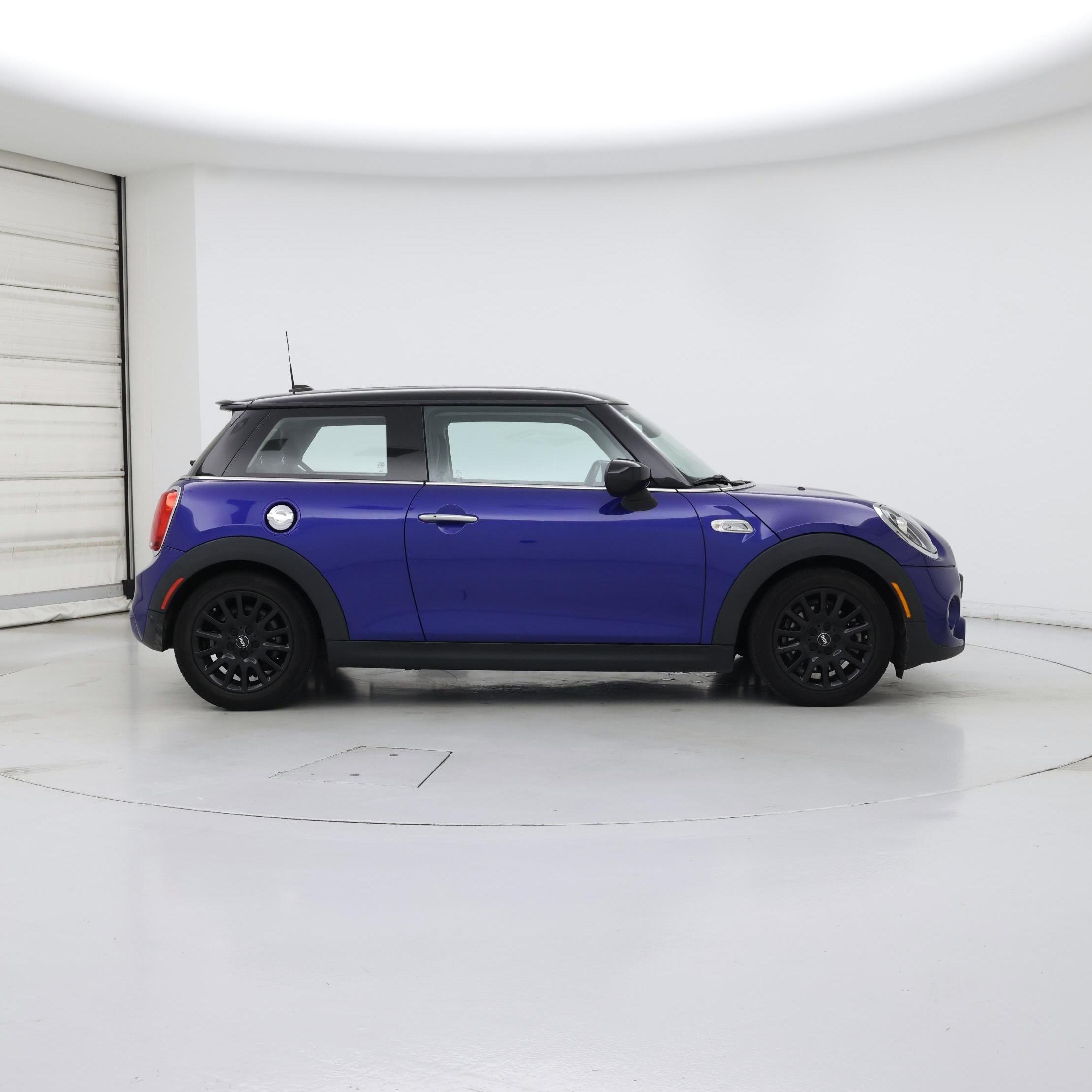Thumbnail: 2021 MINI Cooper Hardtop - 7