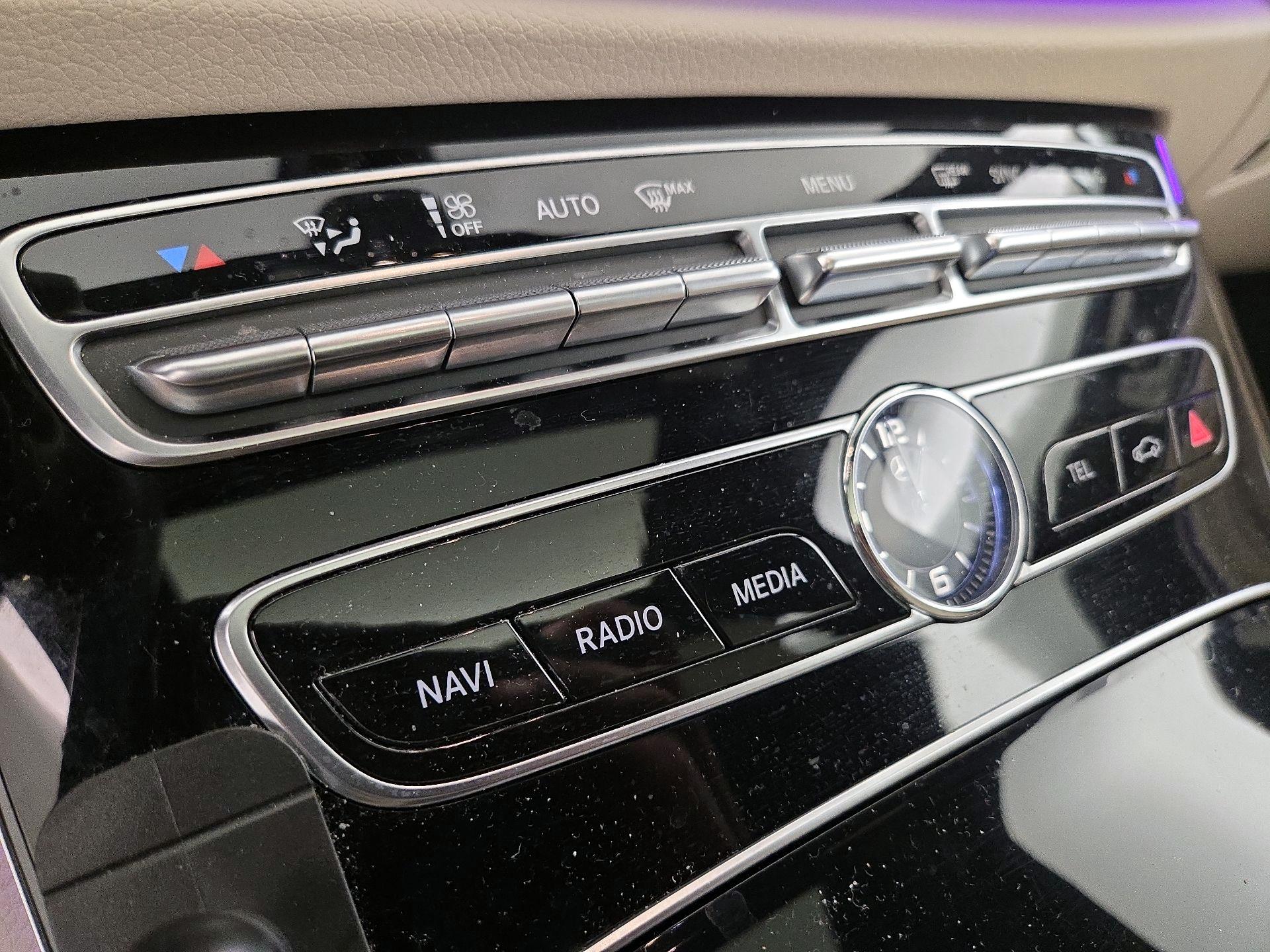 Thumbnail: 2017 Mercedes-Benz E-Class - 17