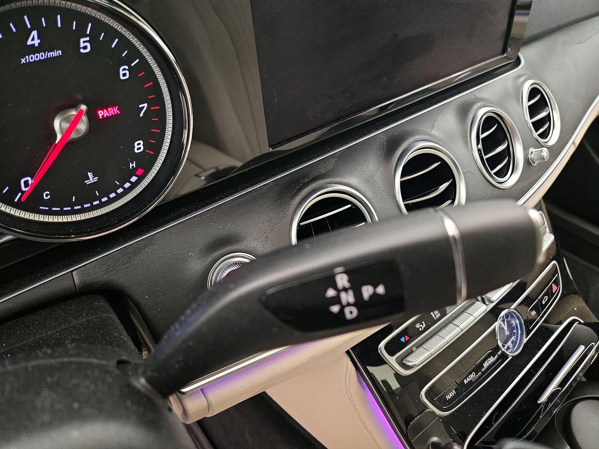 Thumbnail: 2017 Mercedes-Benz E-Class - 18