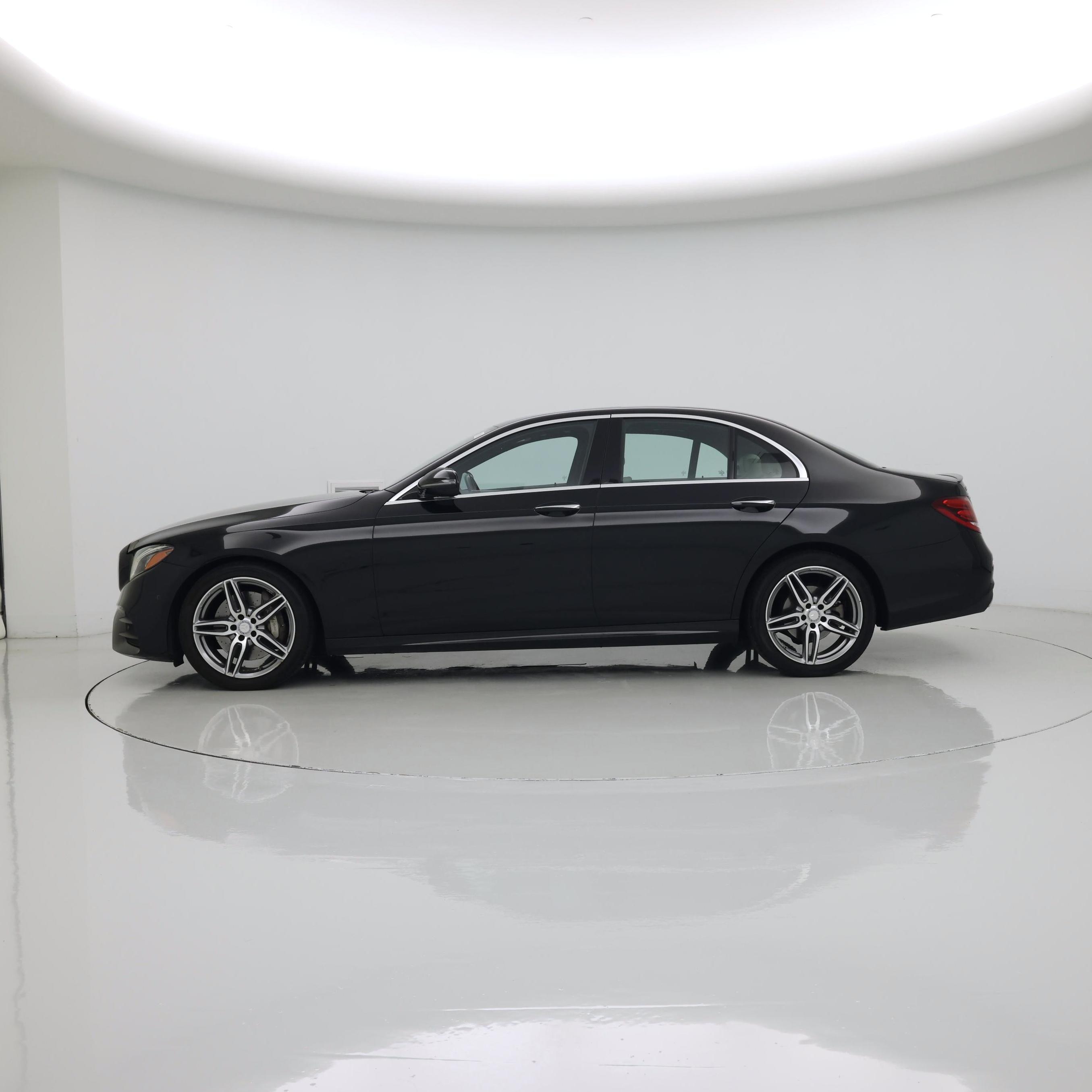 Thumbnail: 2017 Mercedes-Benz E-Class - 3