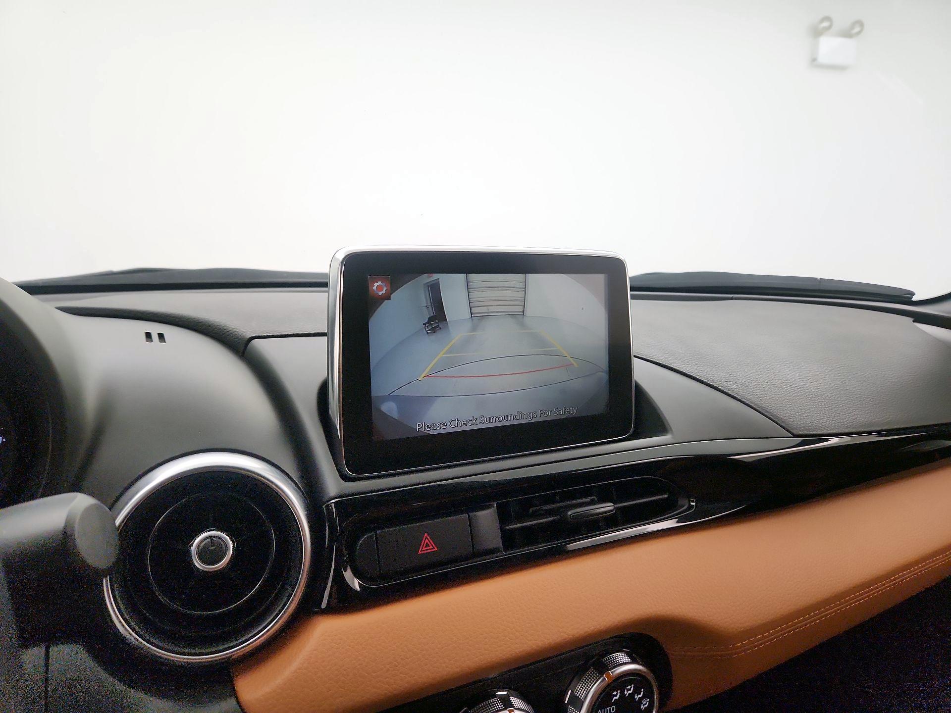 Thumbnail: 2020 Fiat 124 Spider - 15