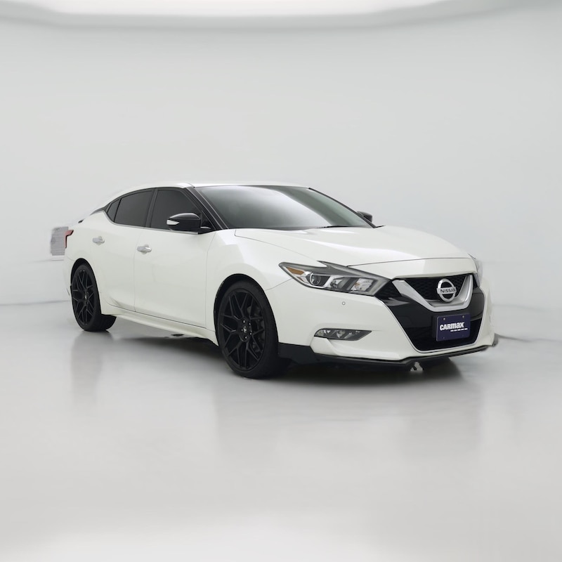 2017 Nissan Maxima SR