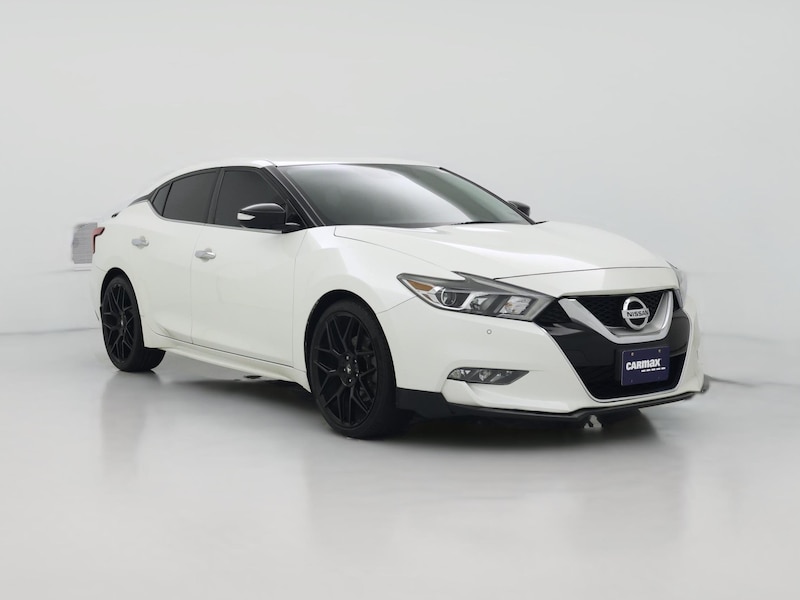 2017 Nissan Maxima SR
