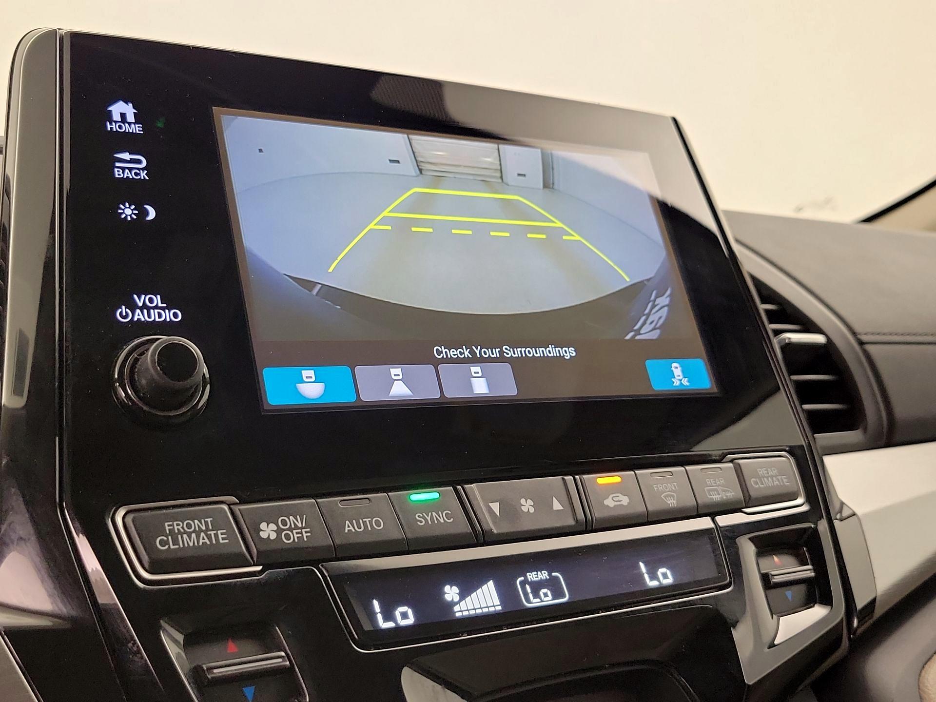 Thumbnail: 2019 Honda Odyssey - 14