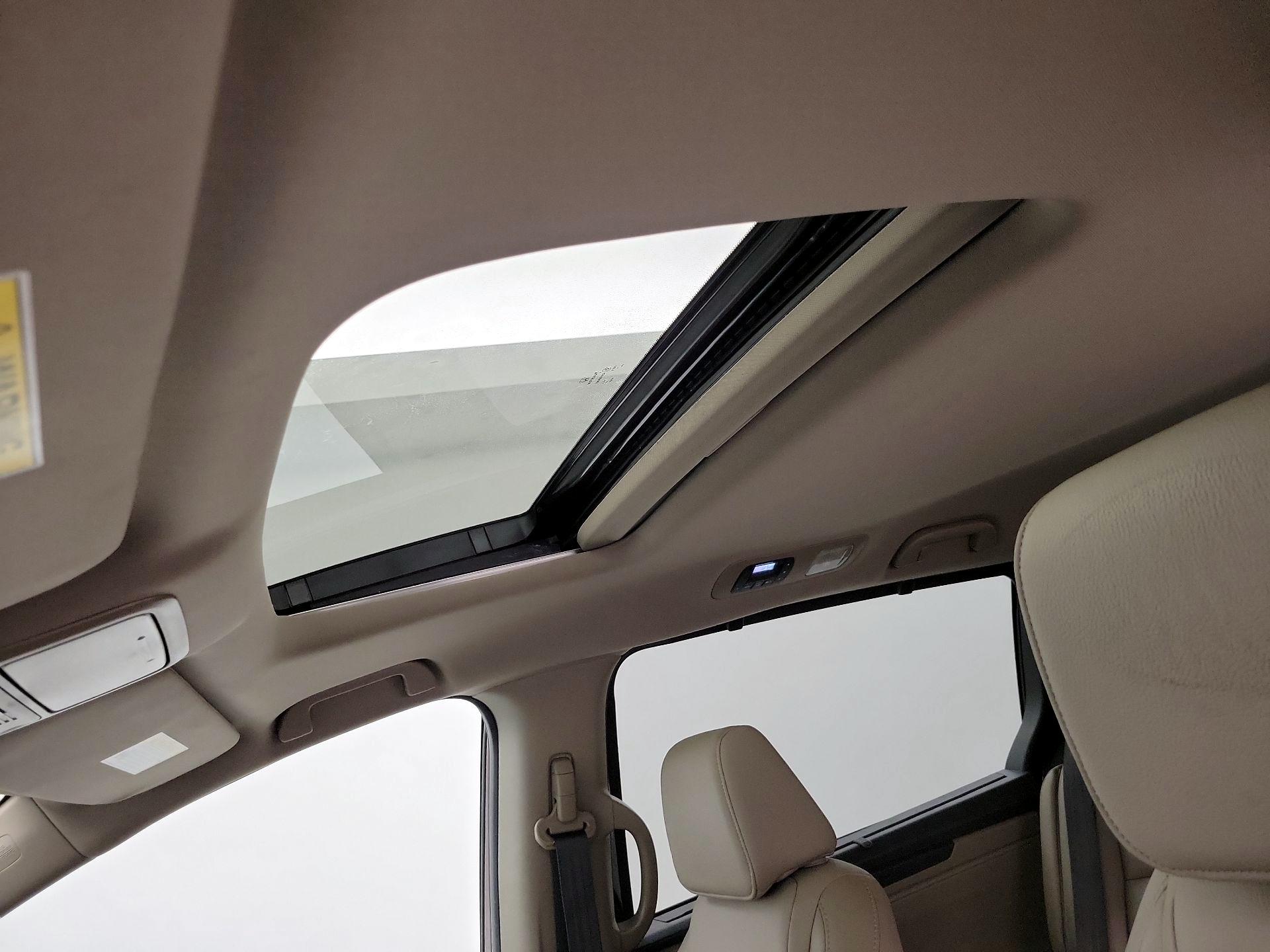 Thumbnail: 2019 Honda Odyssey - 19