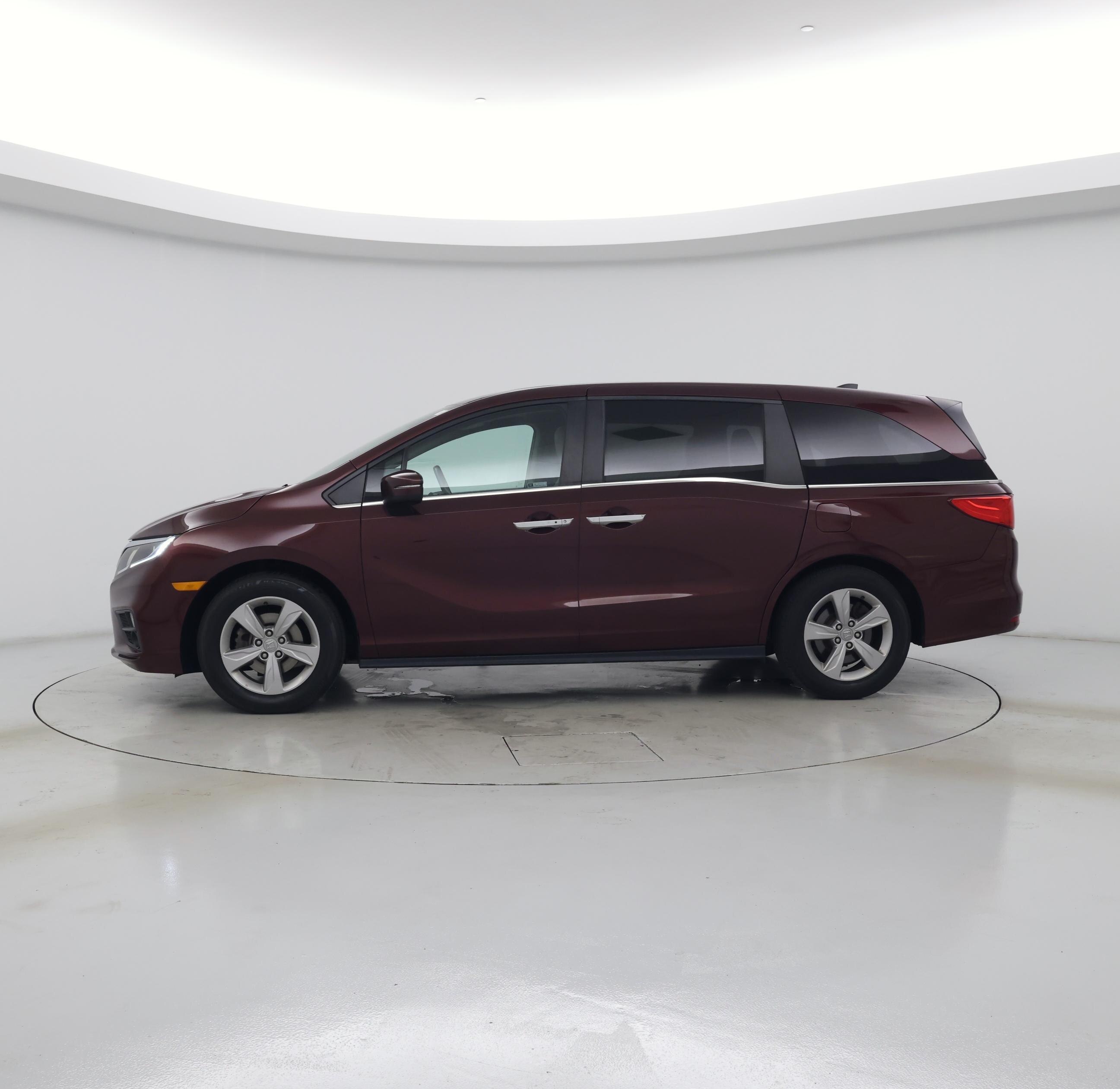 Thumbnail: 2019 Honda Odyssey - 3