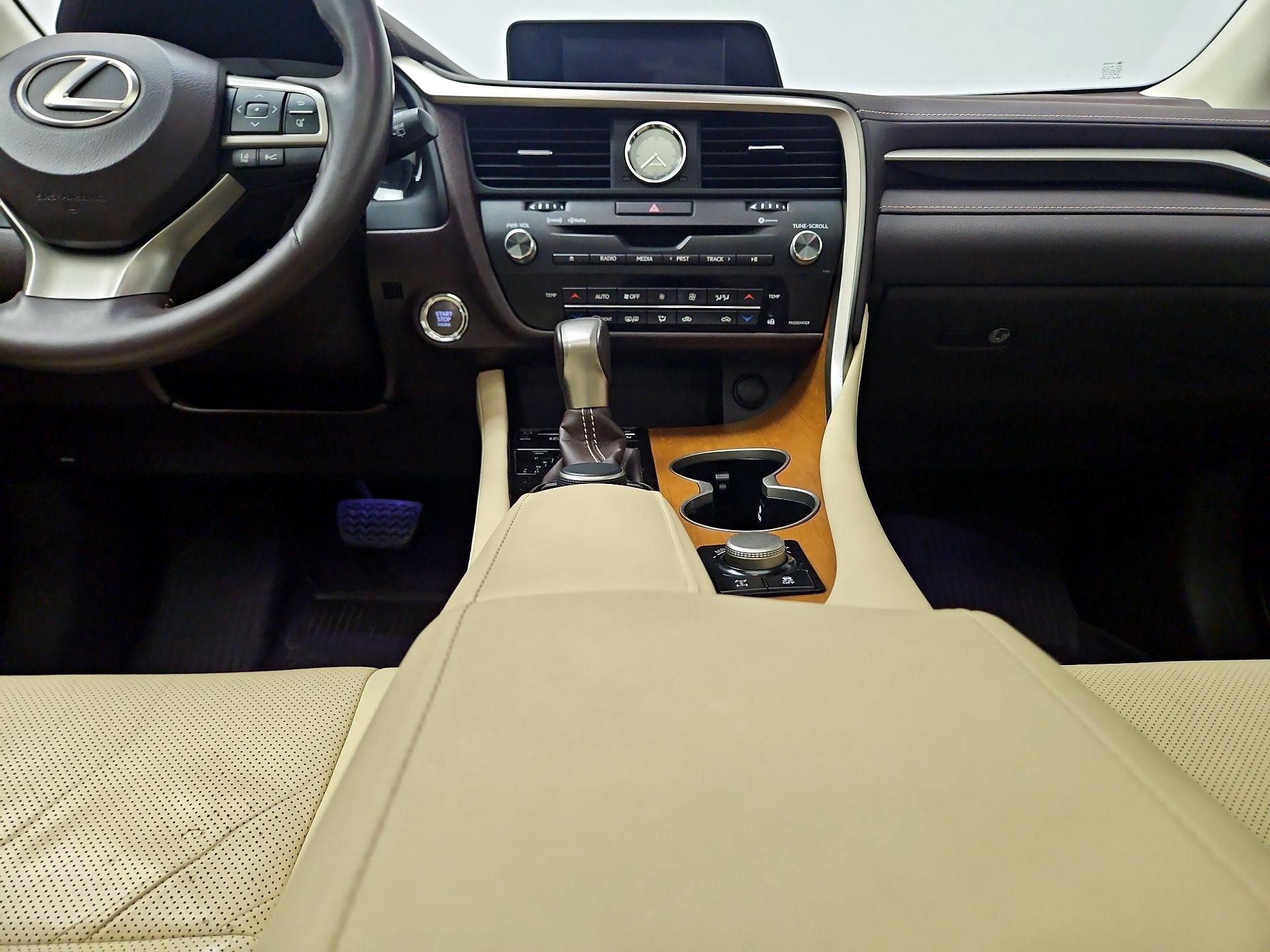 Thumbnail: 2016 Lexus RX - 9
