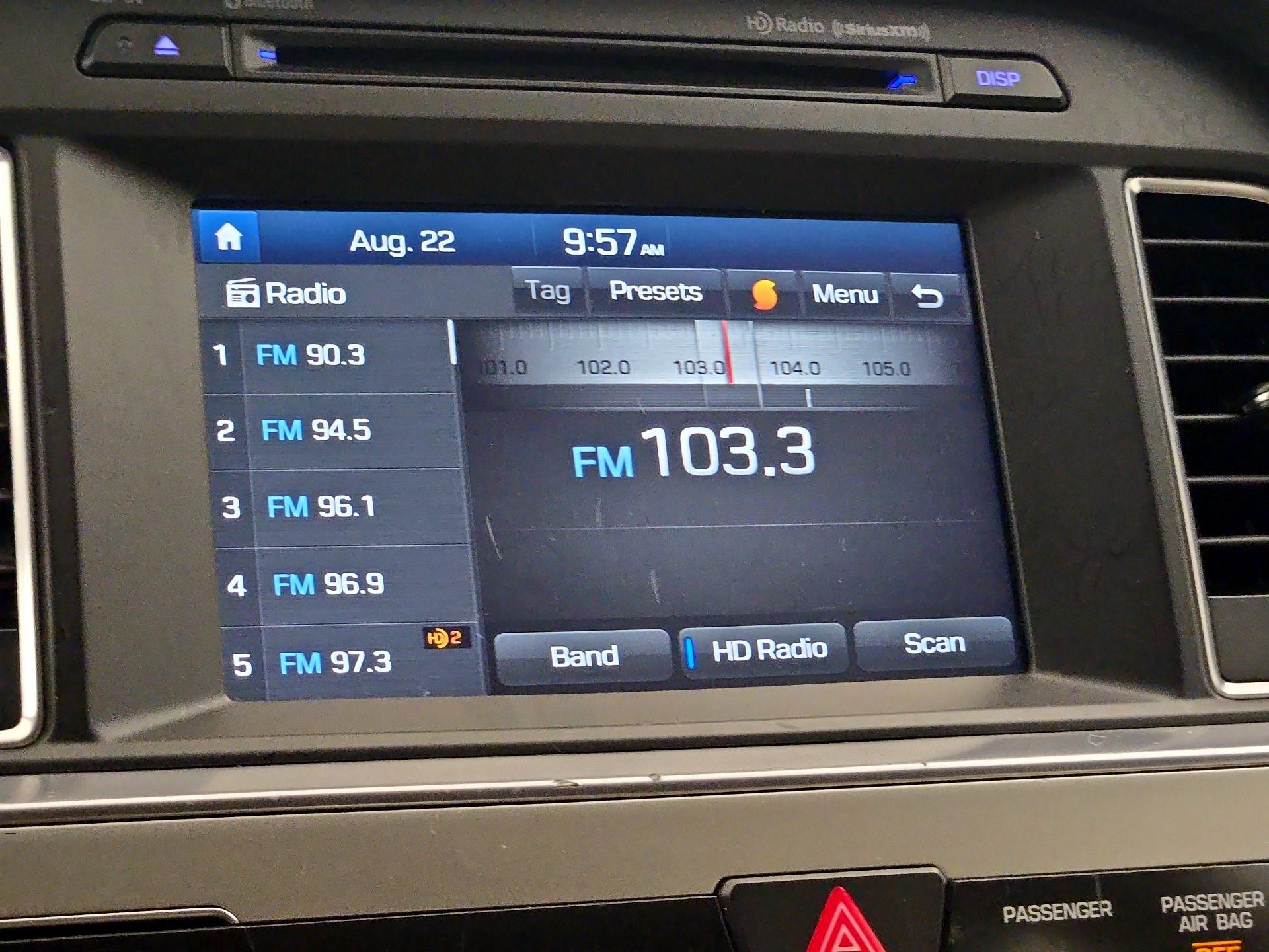 Thumbnail: 2016 Hyundai Sonata - 15