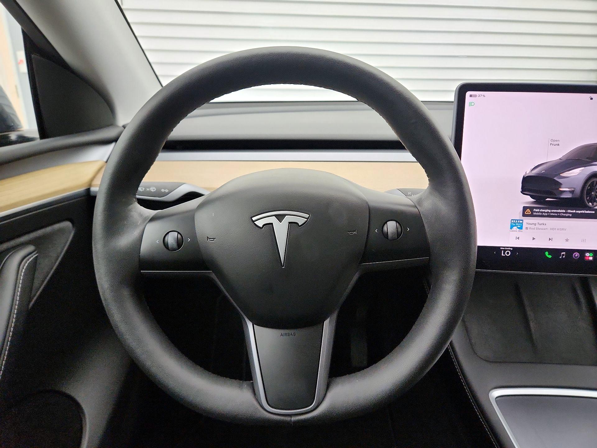 Thumbnail: 2023 Tesla Model Y - 10