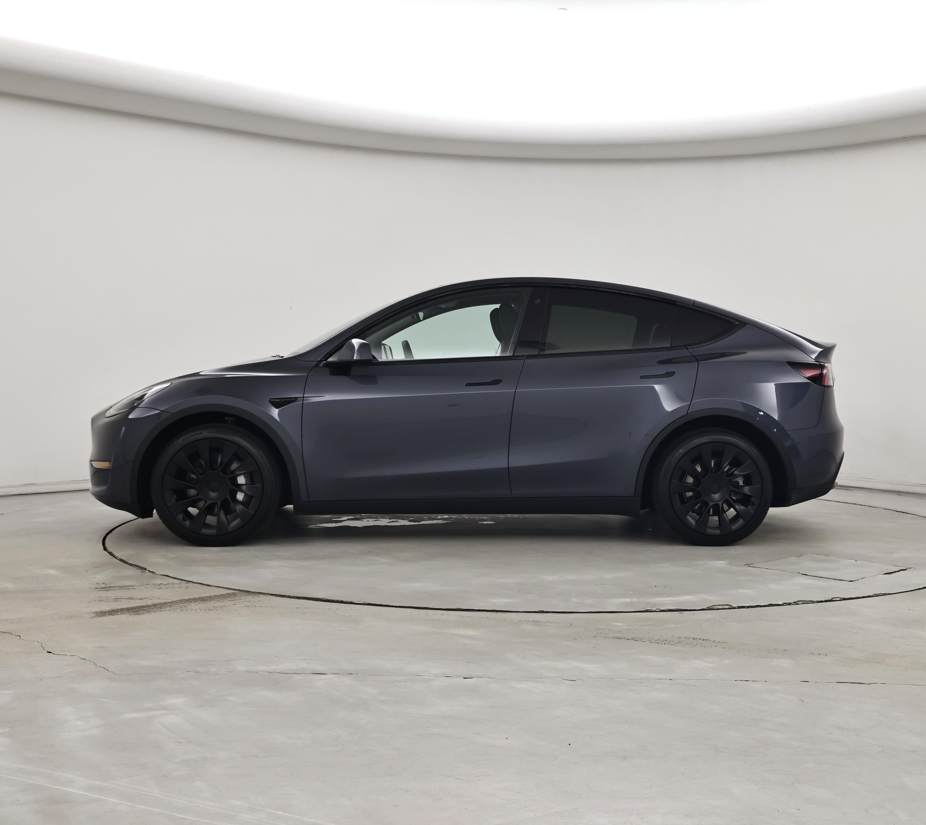 Thumbnail: 2023 Tesla Model Y - 3