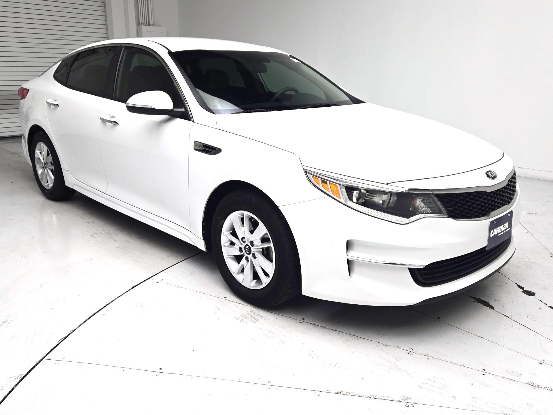 Thumbnail: 2018 Kia Optima - 1