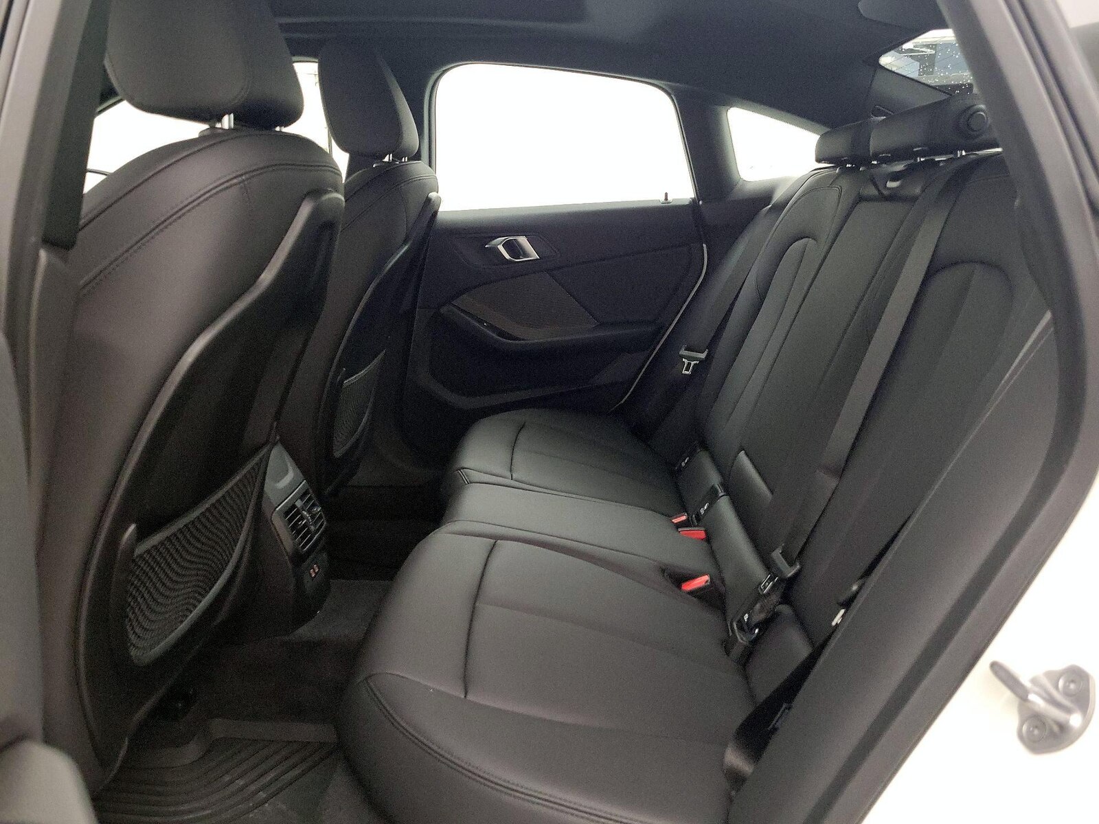 2023 BMW 2 Series 228i - Photo 19