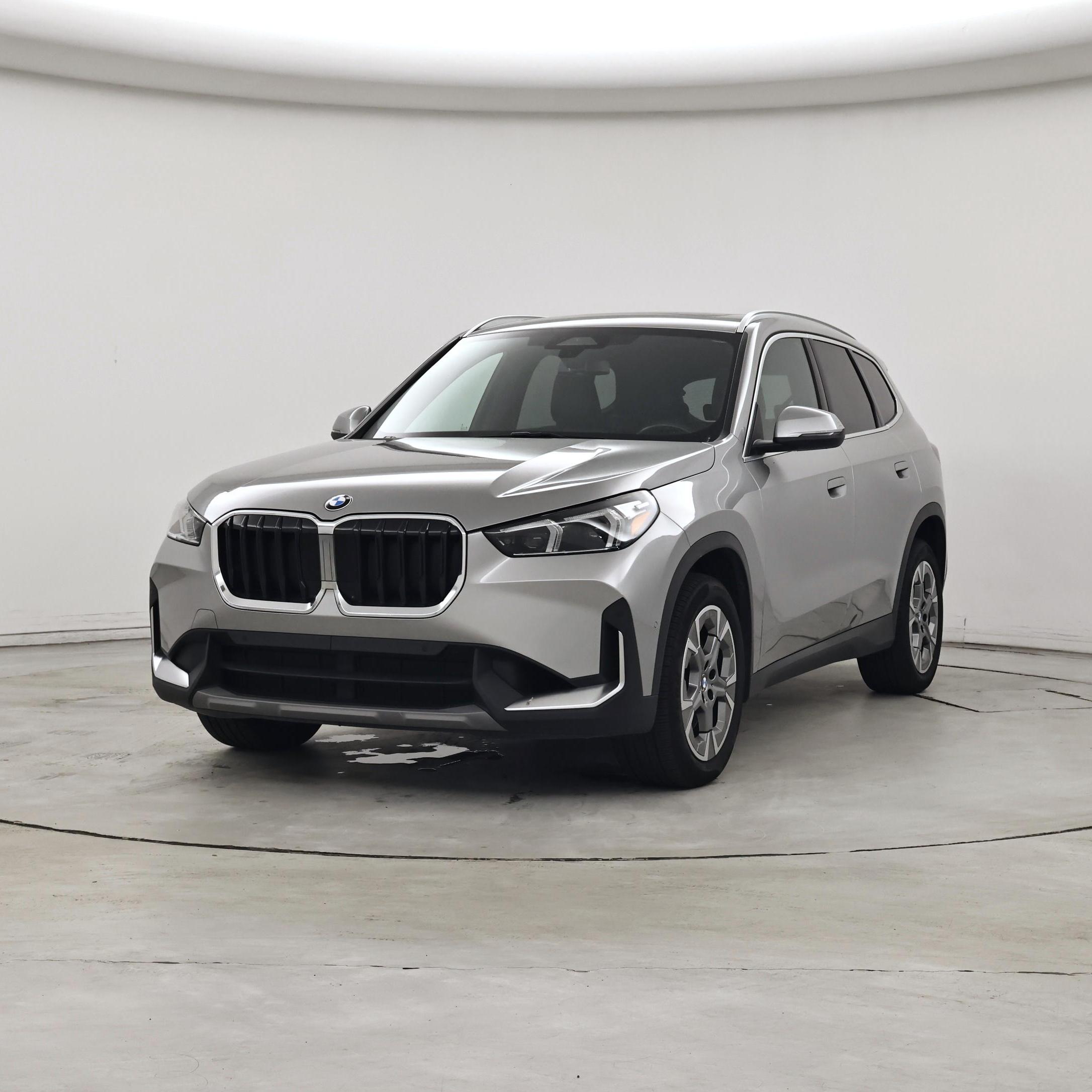 Thumbnail: 2023 BMW X1 - 4