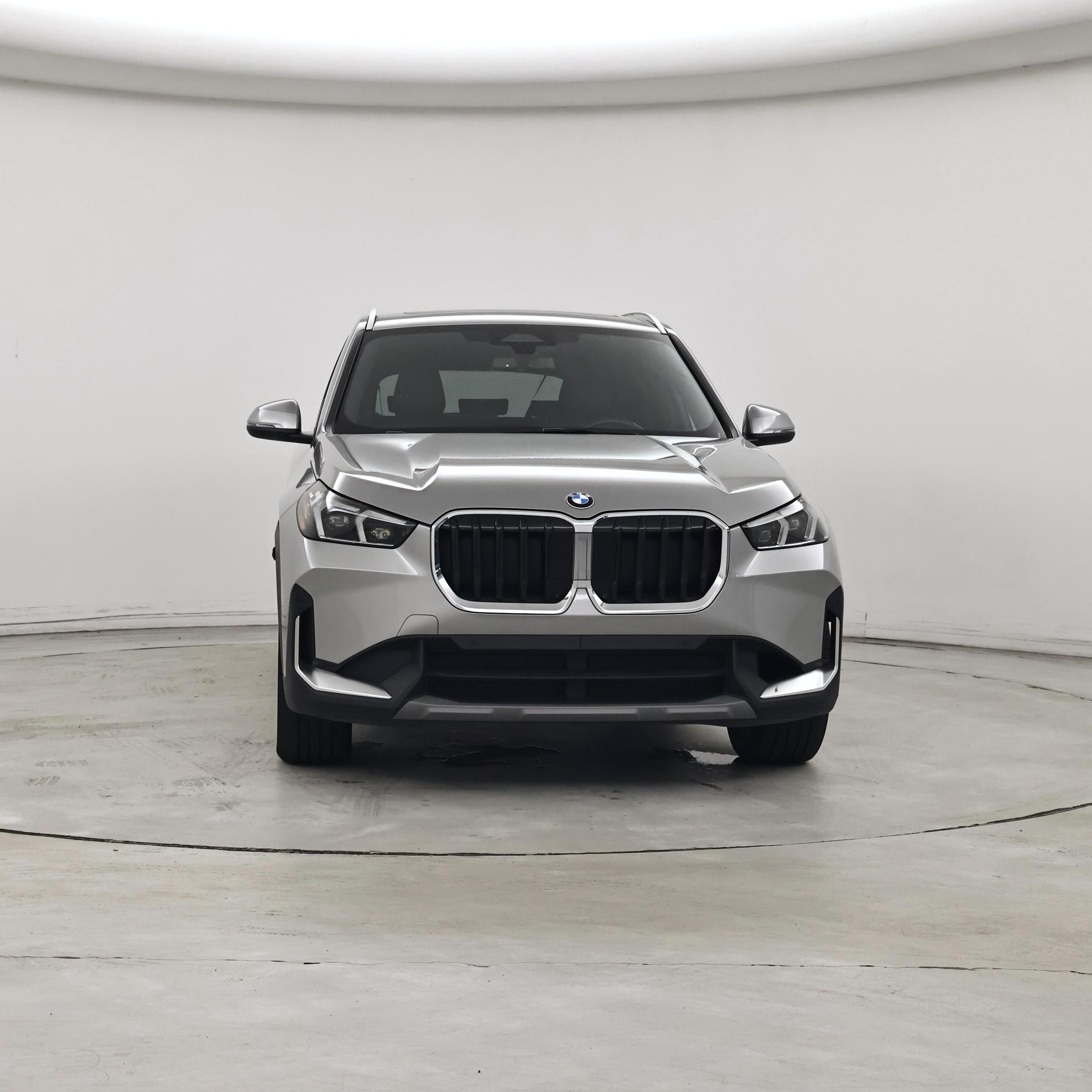 Thumbnail: 2023 BMW X1 - 5