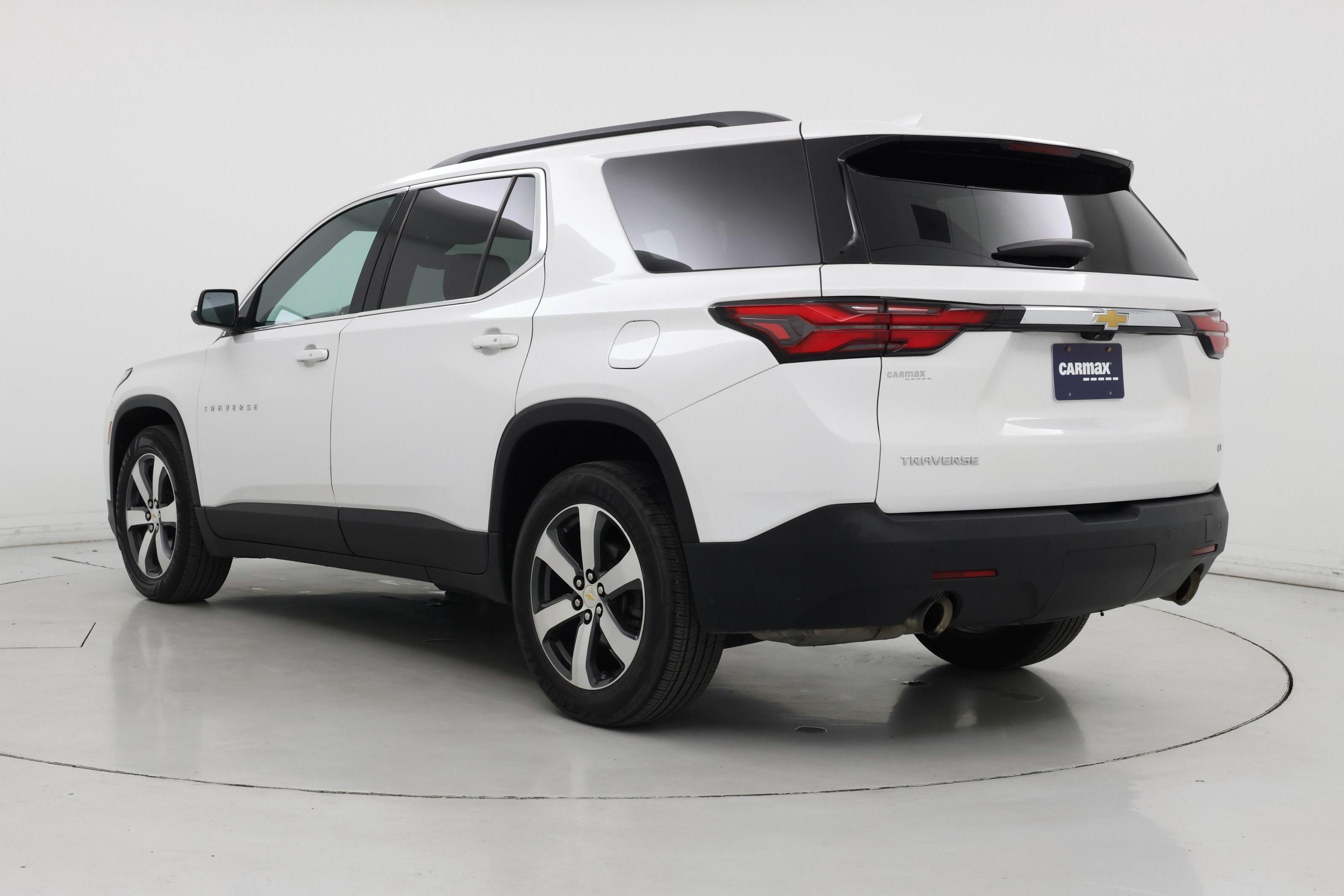 Thumbnail: 2022 Chevrolet Traverse - 2