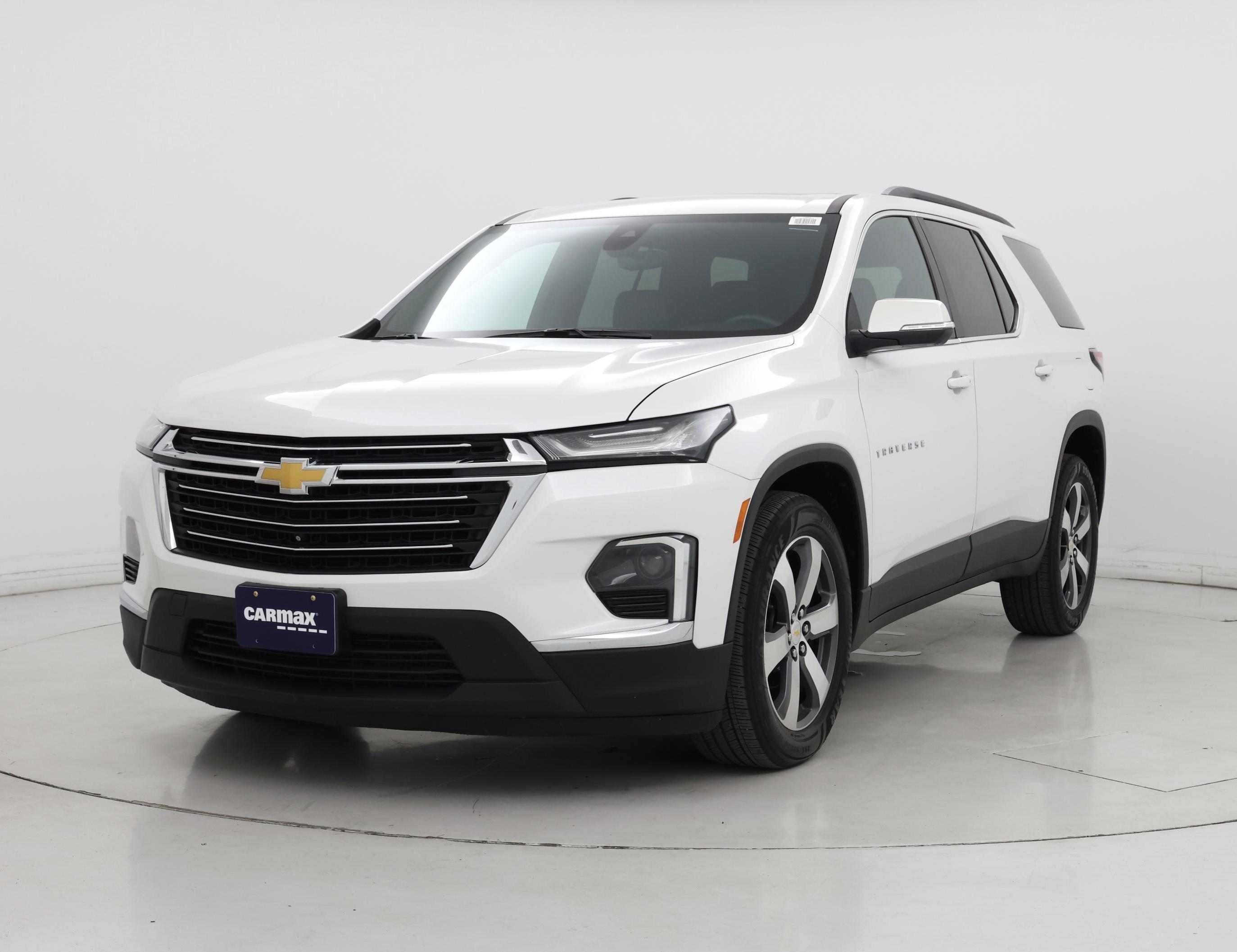Thumbnail: 2022 Chevrolet Traverse - 4