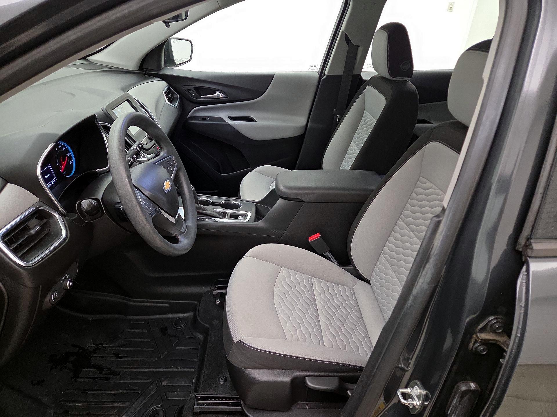 Thumbnail: 2018 Chevrolet Equinox - 11