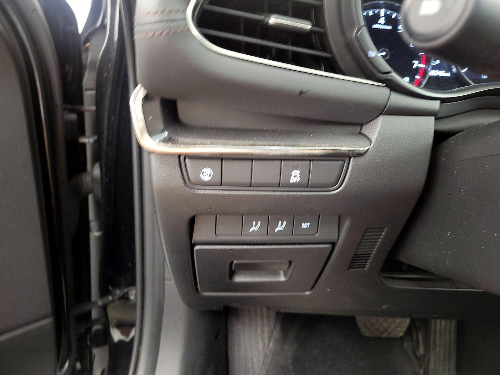 2020 Mazda Mazda3 Premium AWD - Photo 14