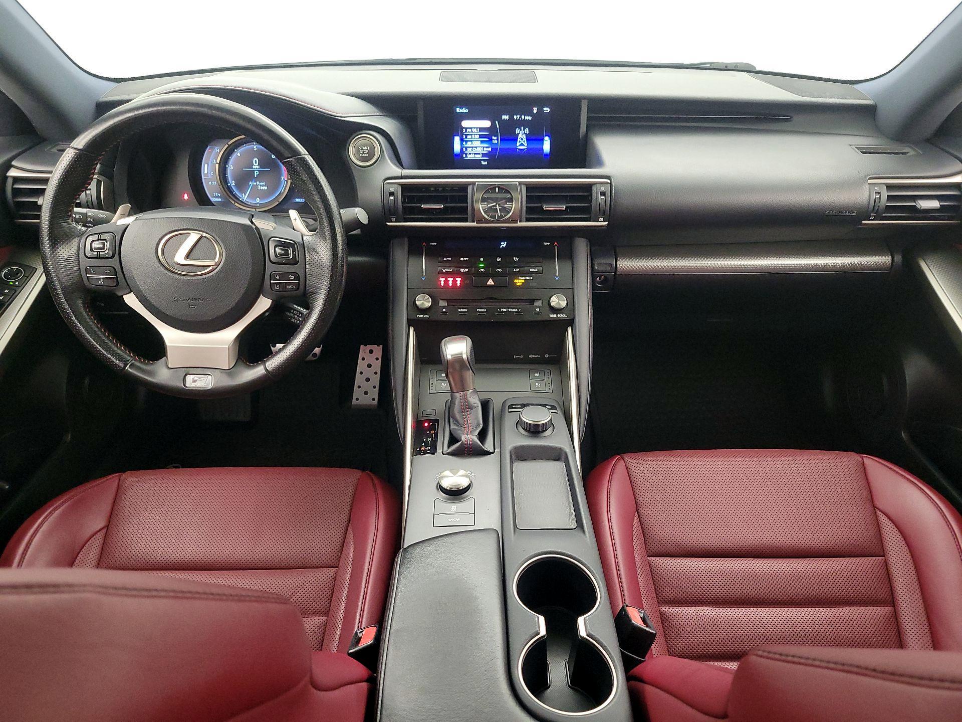 Thumbnail: 2018 Lexus IS - 9