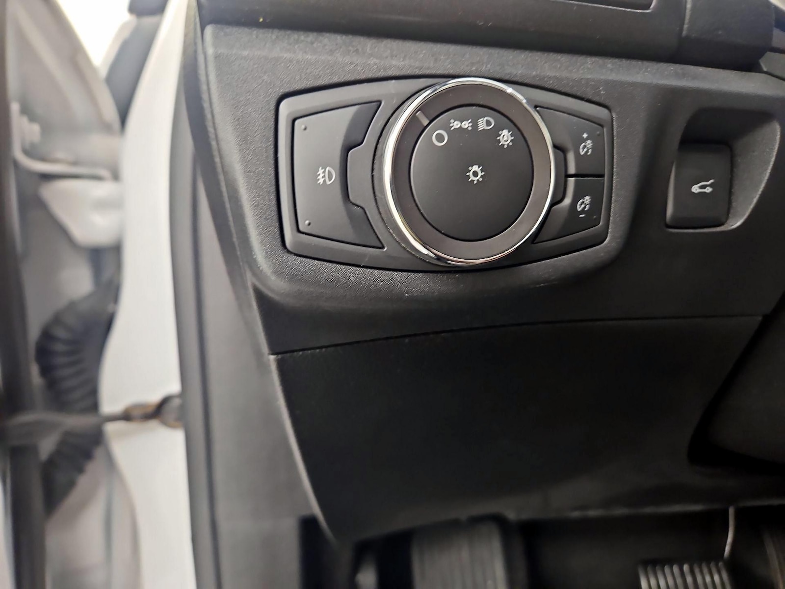 2020 Ford Fusion Titanium - Photo 14