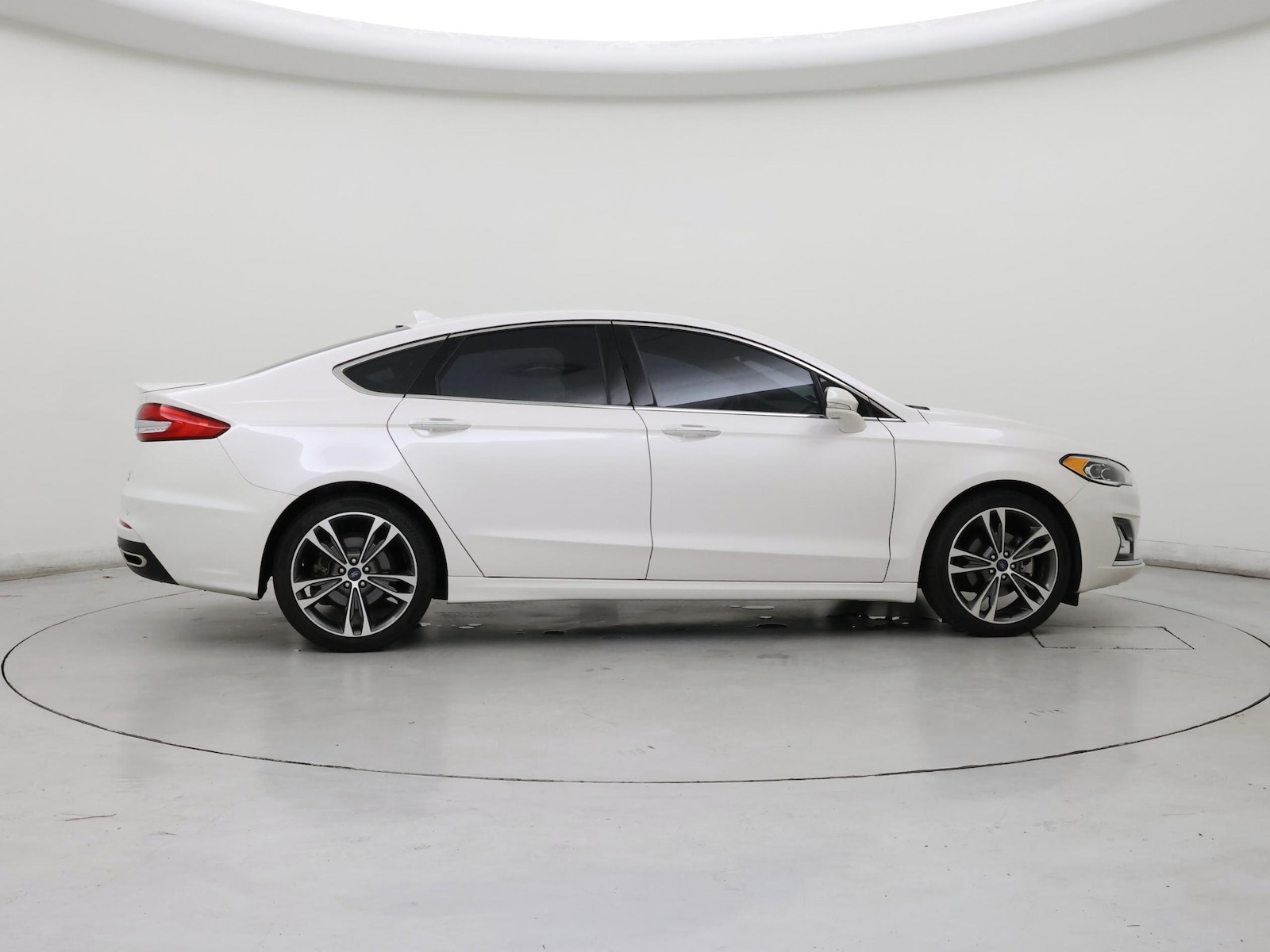 2020 Ford Fusion Titanium - Photo 8