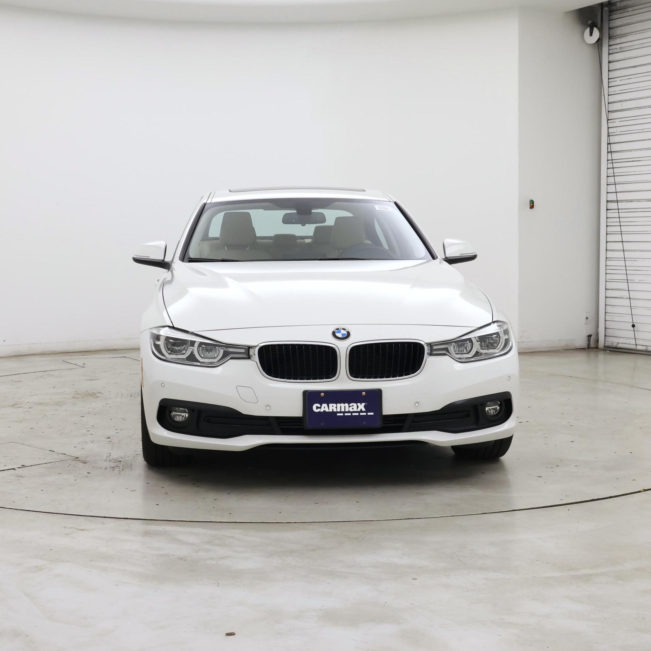 Thumbnail: 2018 BMW 3 Series - 5