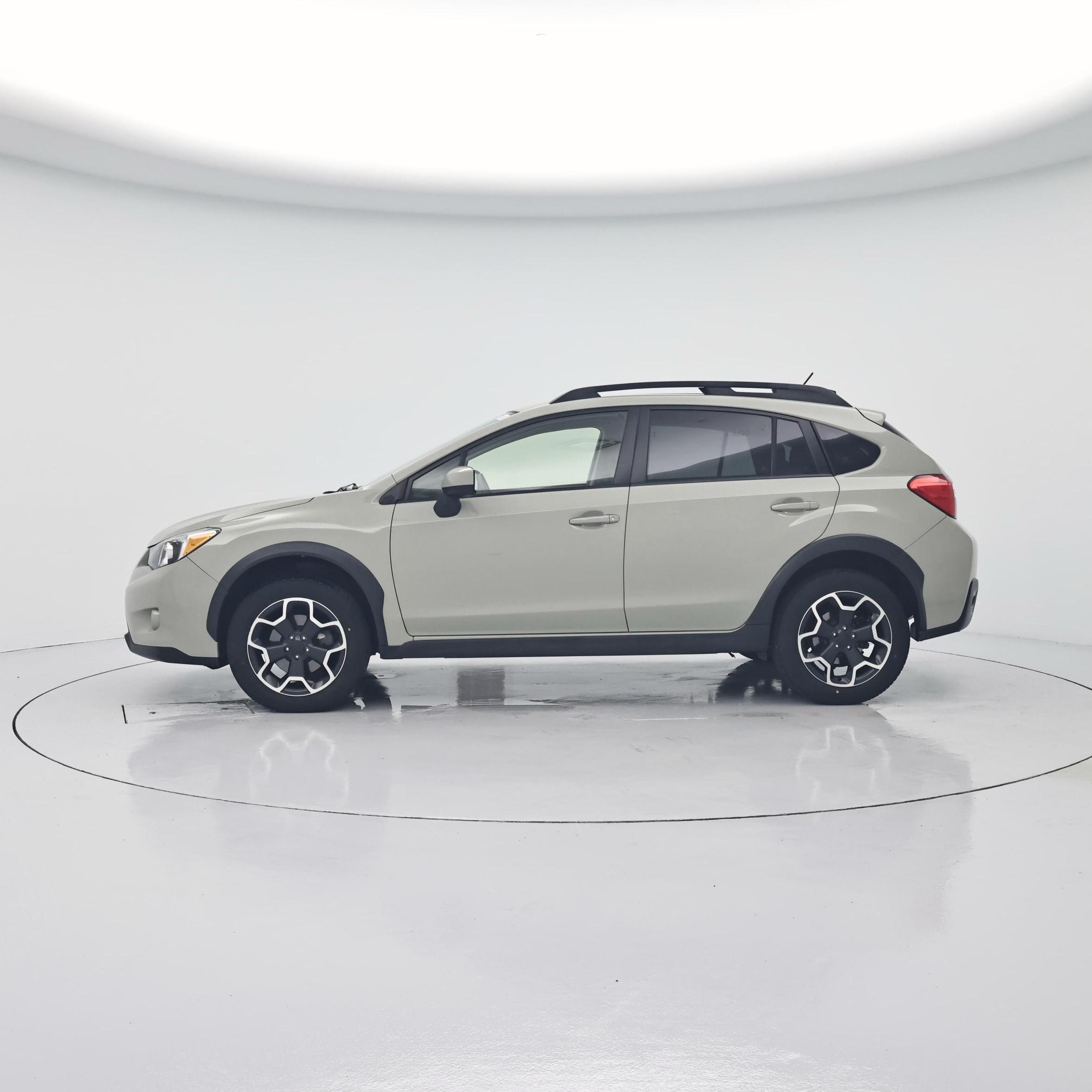 Thumbnail: 2015 Subaru XV Crosstrek - 3