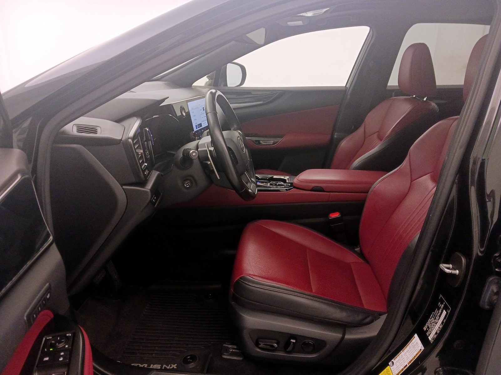 2022 Lexus NX 350 - Photo 12