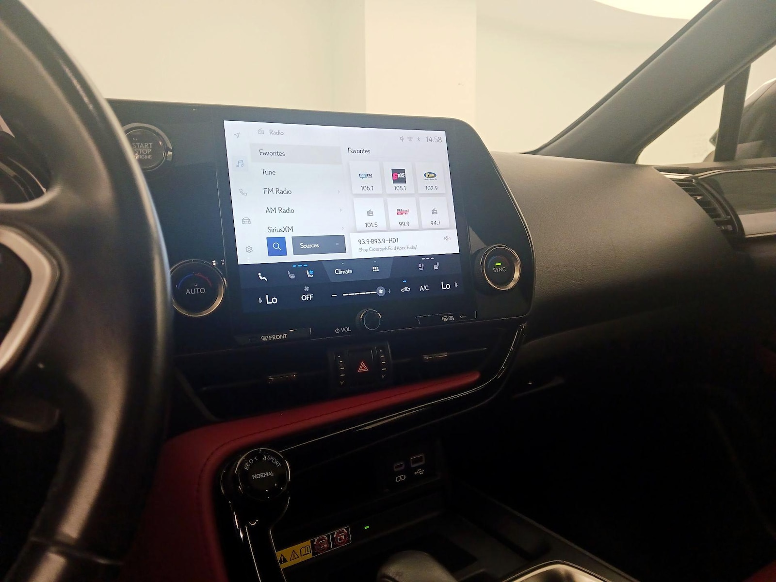 2022 Lexus NX 350 - Photo 16