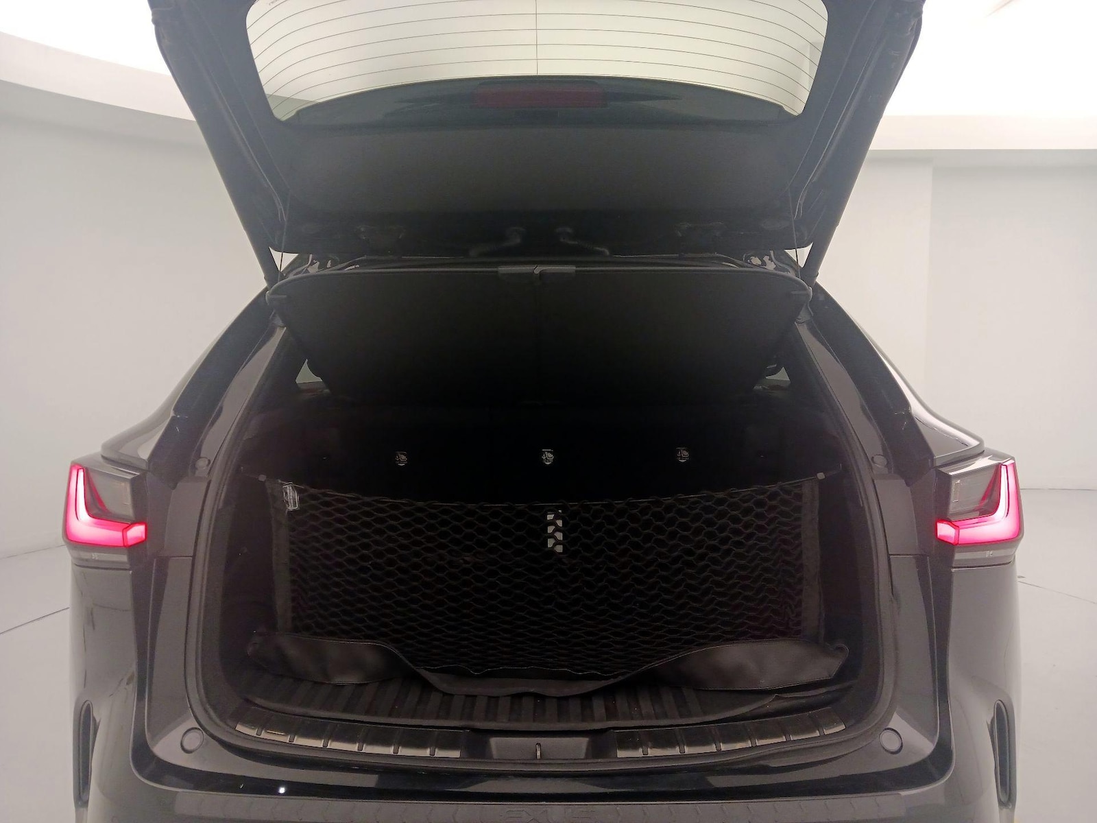 2022 Lexus NX 350 - Photo 22