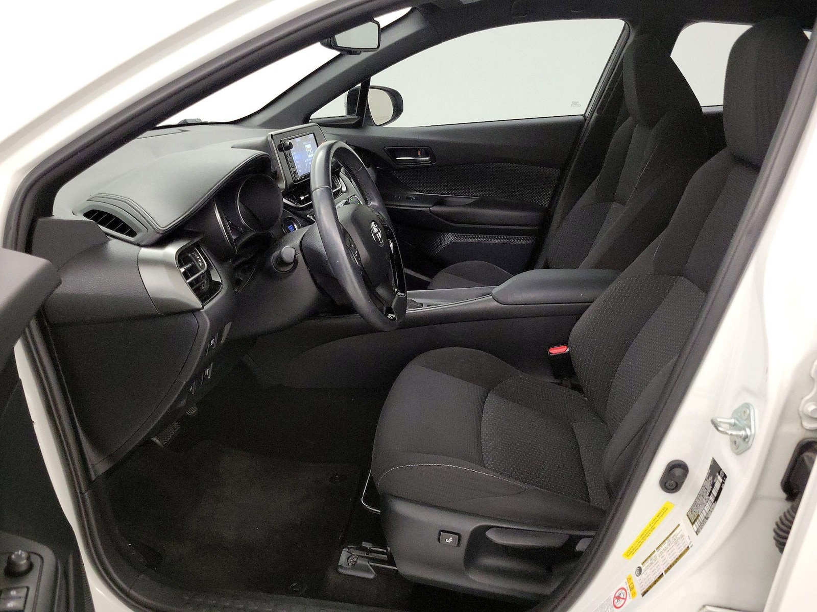 2018 Toyota C-HR XLE Premium - Photo 12