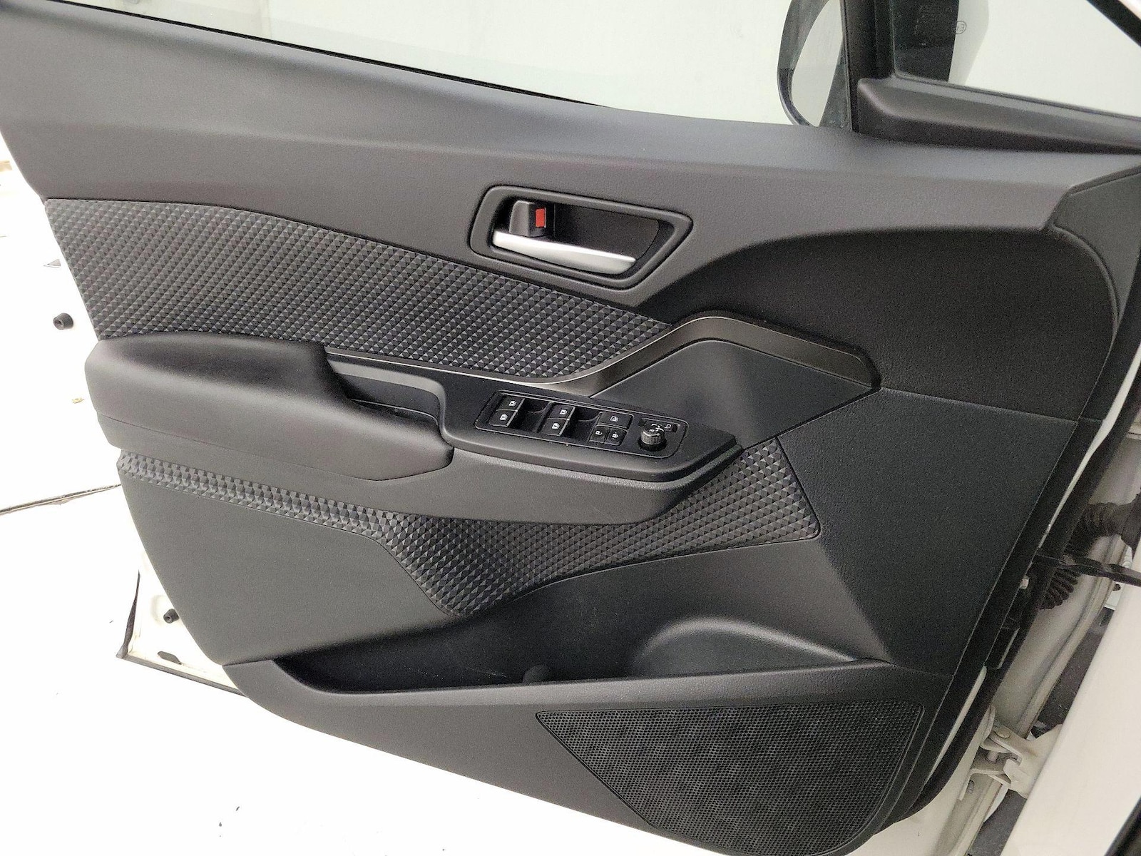 2018 Toyota C-HR XLE Premium - Photo 13