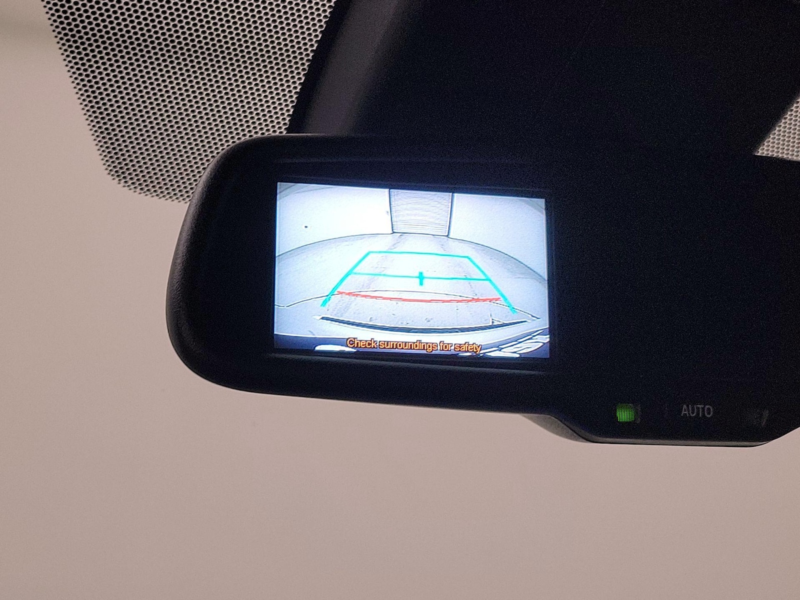 2018 Toyota C-HR XLE Premium - Photo 15