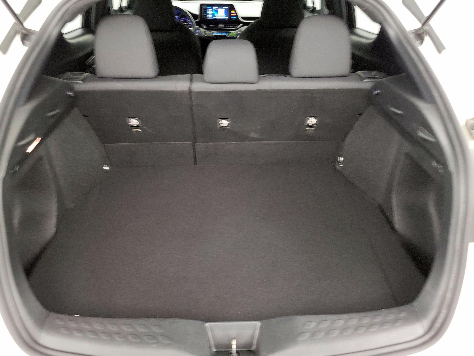 2018 Toyota C-HR XLE Premium - Photo 21